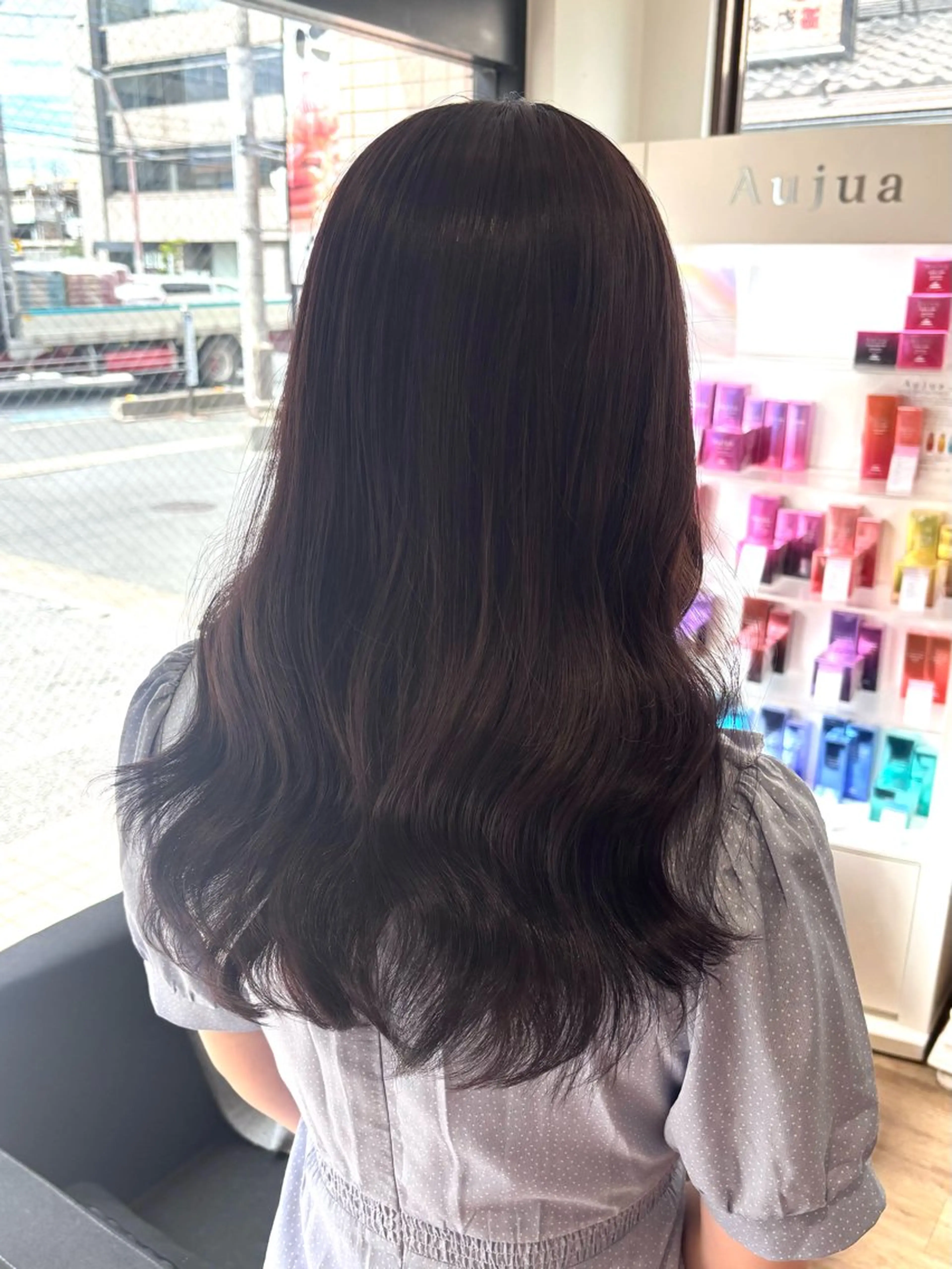 カラー ヘアカラー レイヤーカット／ おがわゆいり౨ৎ˚⟡のヘアスタイル