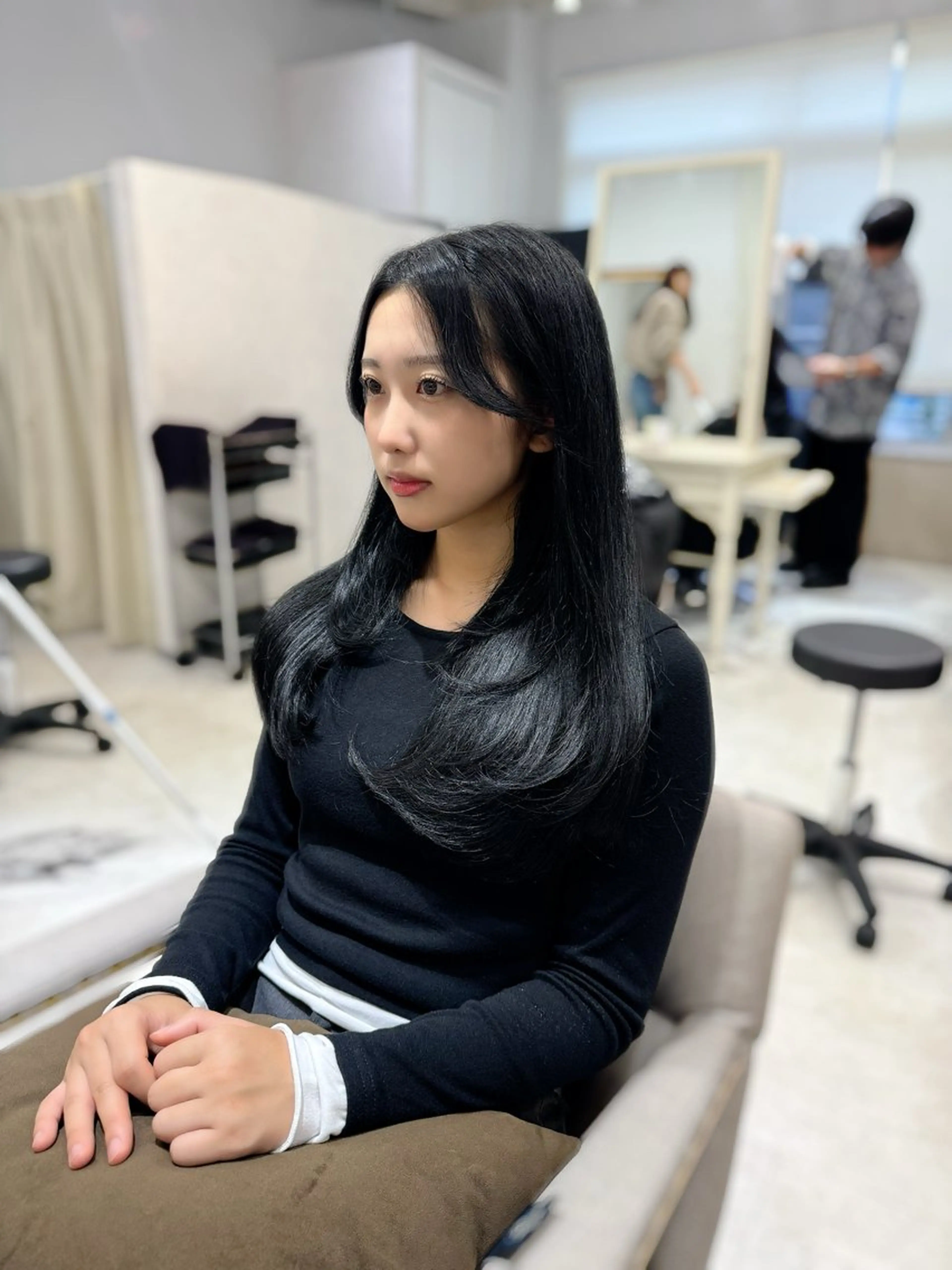 ロング カット ヘアカラー トリートメント 髪質改善韓国レイヤー SHIORI🦋のヘアスタイル