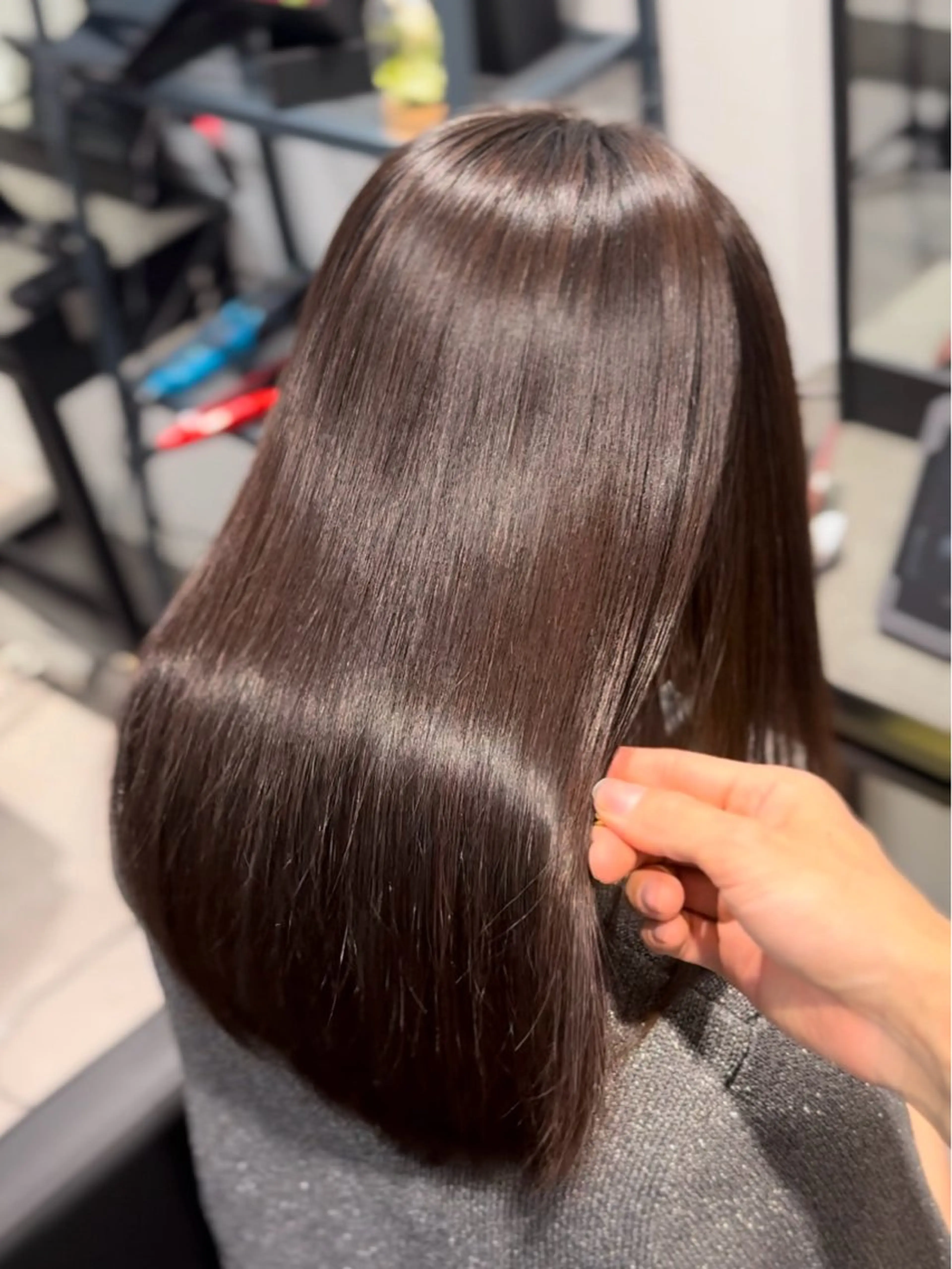 ロング カラー パーマ ヘアアレンジ カット ヘアカラー トリートメント Vel 新宿店所属・美髪矯正/髪質改善 カラー✨️Velのヘアスタイル