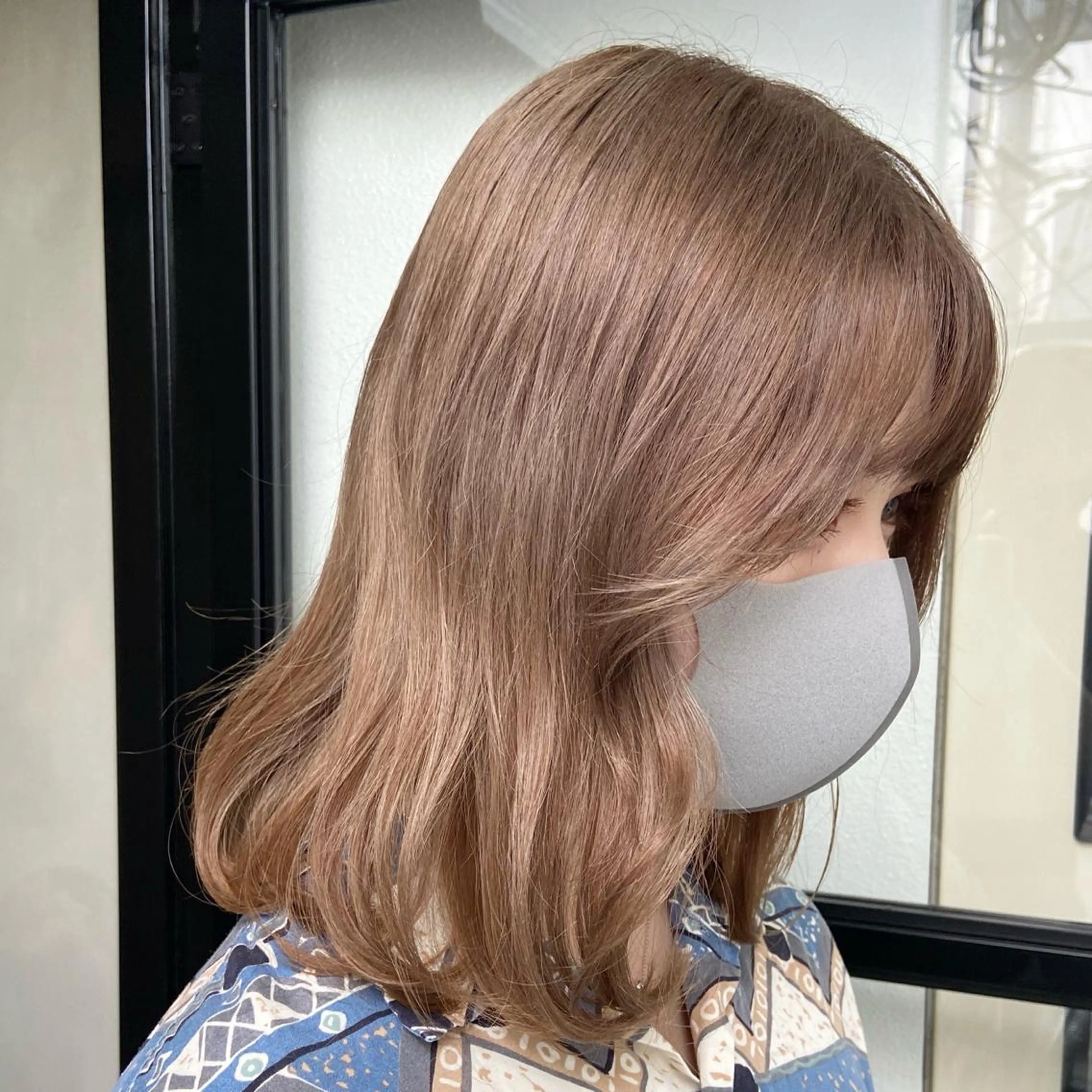 セミロング カラー ベージュカラー 透明感カラー ラベンダーカラー ミルクティーベージュ ヘアカラー yuna/ボブカット /ハイトーンカラーのヘアスタイル