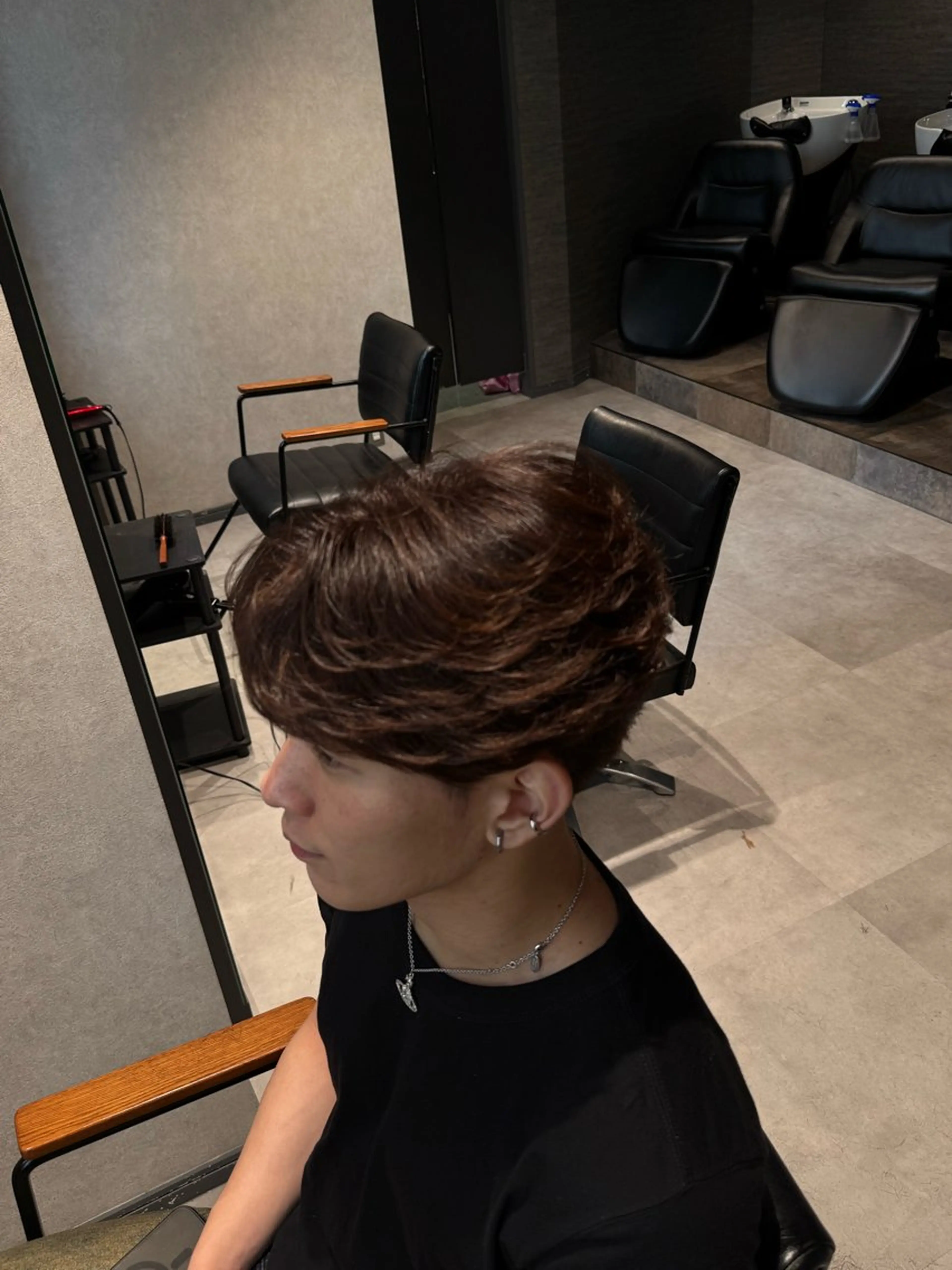 カラー メンズ カット ヘアカラー 韓国特化🇰🇷愁斗 センターパートパーマのヘアスタイル