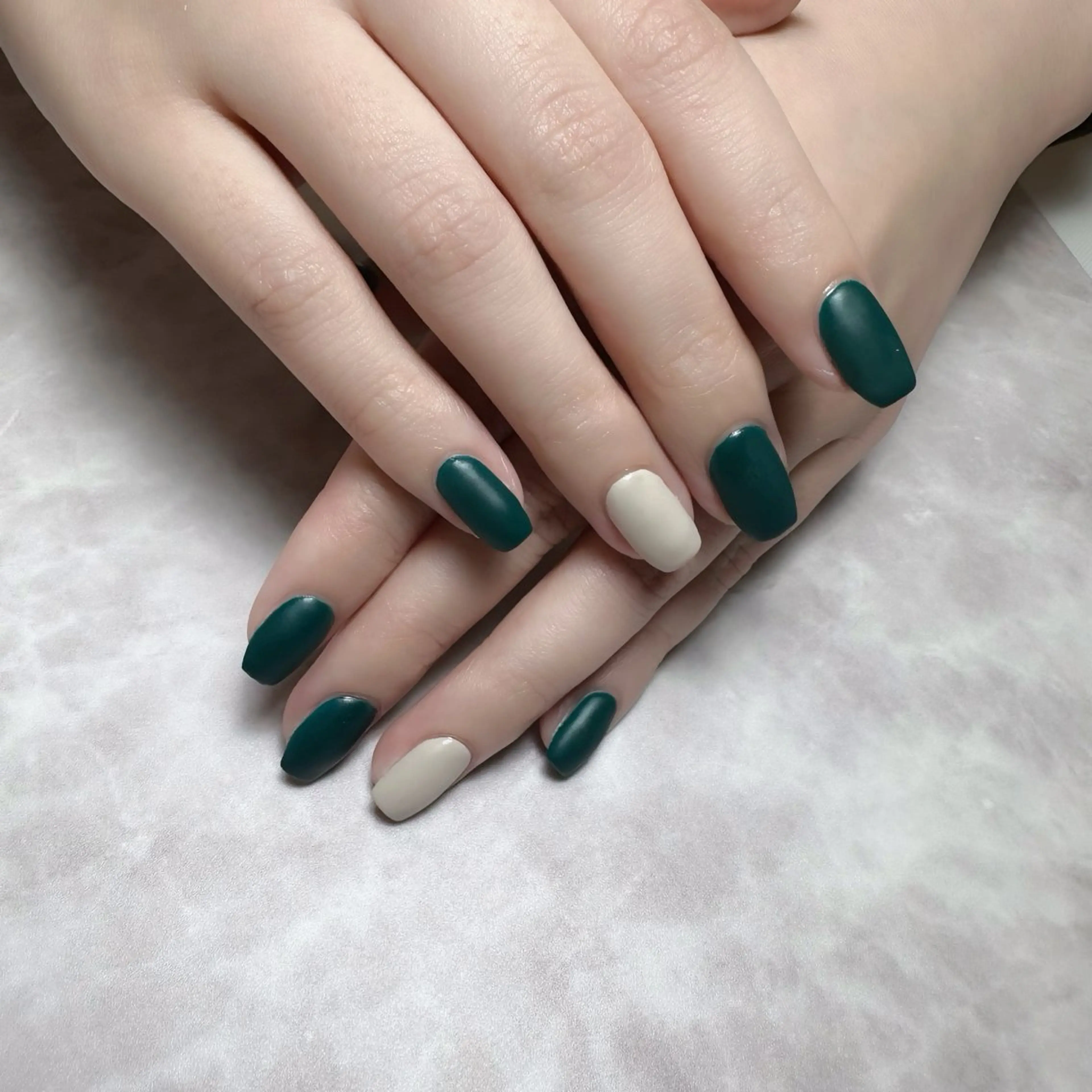 ネイル ハンドネイル 丸山 春花のネイルデザイン