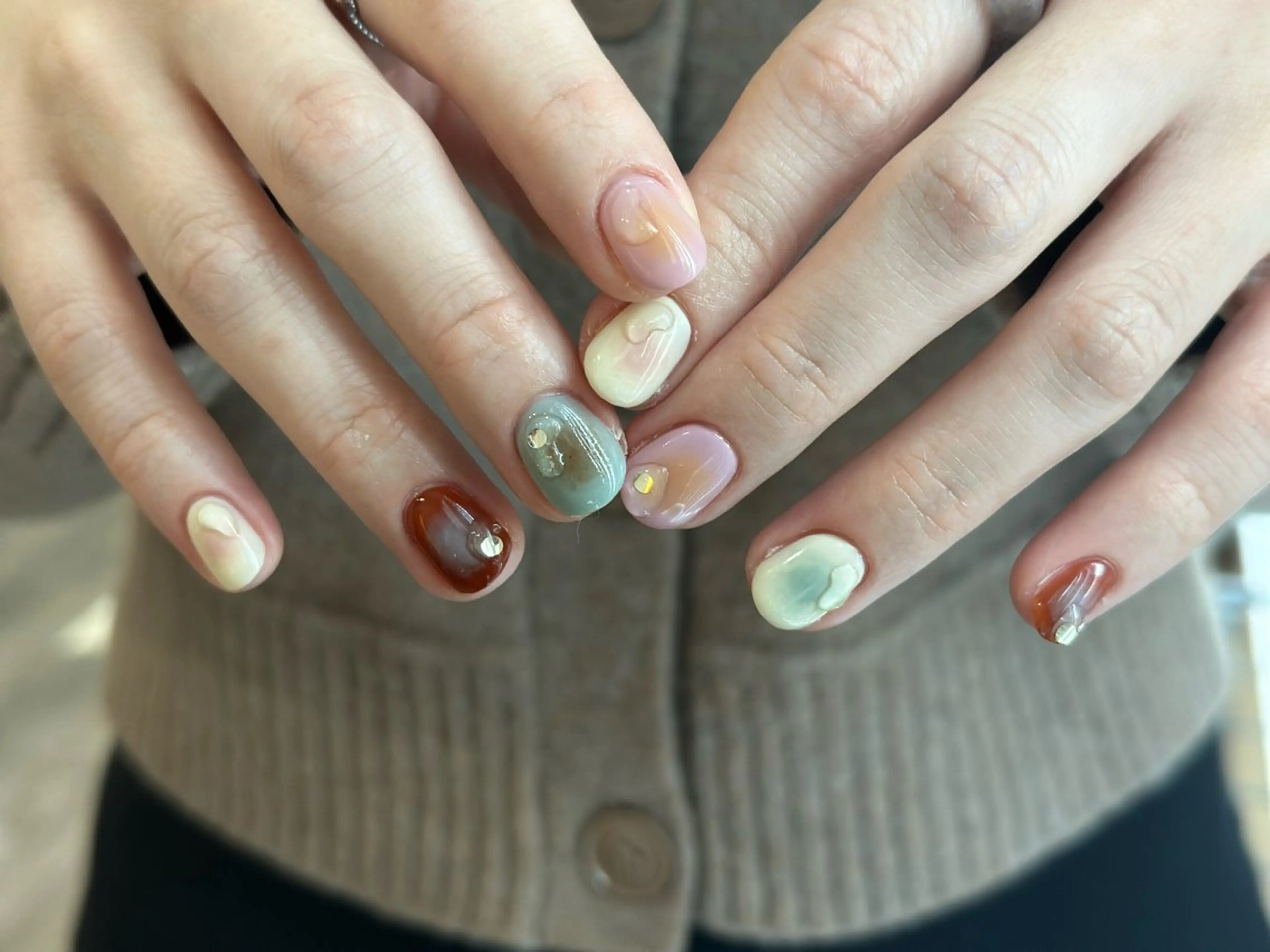 ネイル Yarm As Etel 。のネイルデザイン