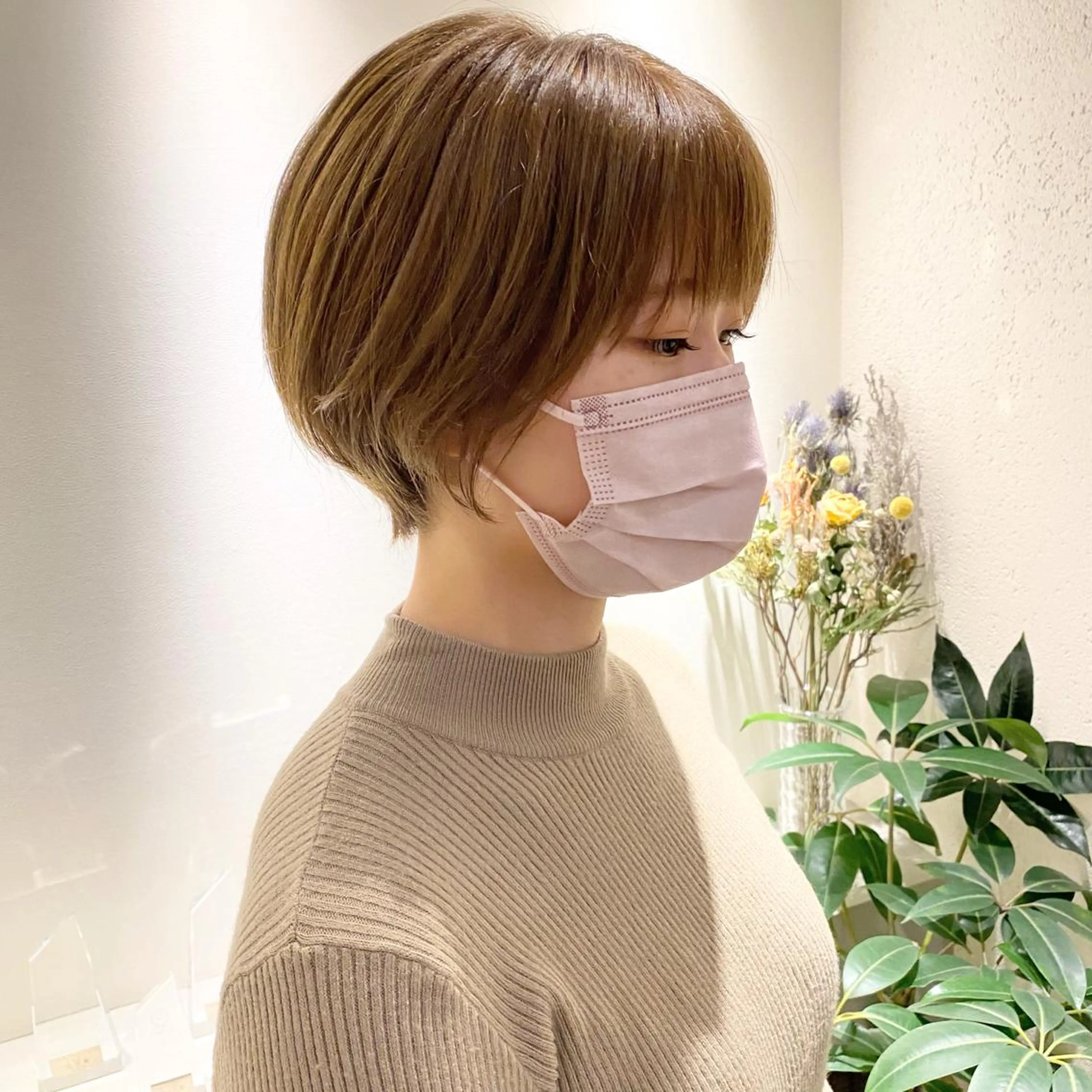 ショート アッシュ ボブ 髪質改善 レイヤーカット ショートヘア カット ヘアカラー ショート〜ミディアム 喜多司のヘアスタイル