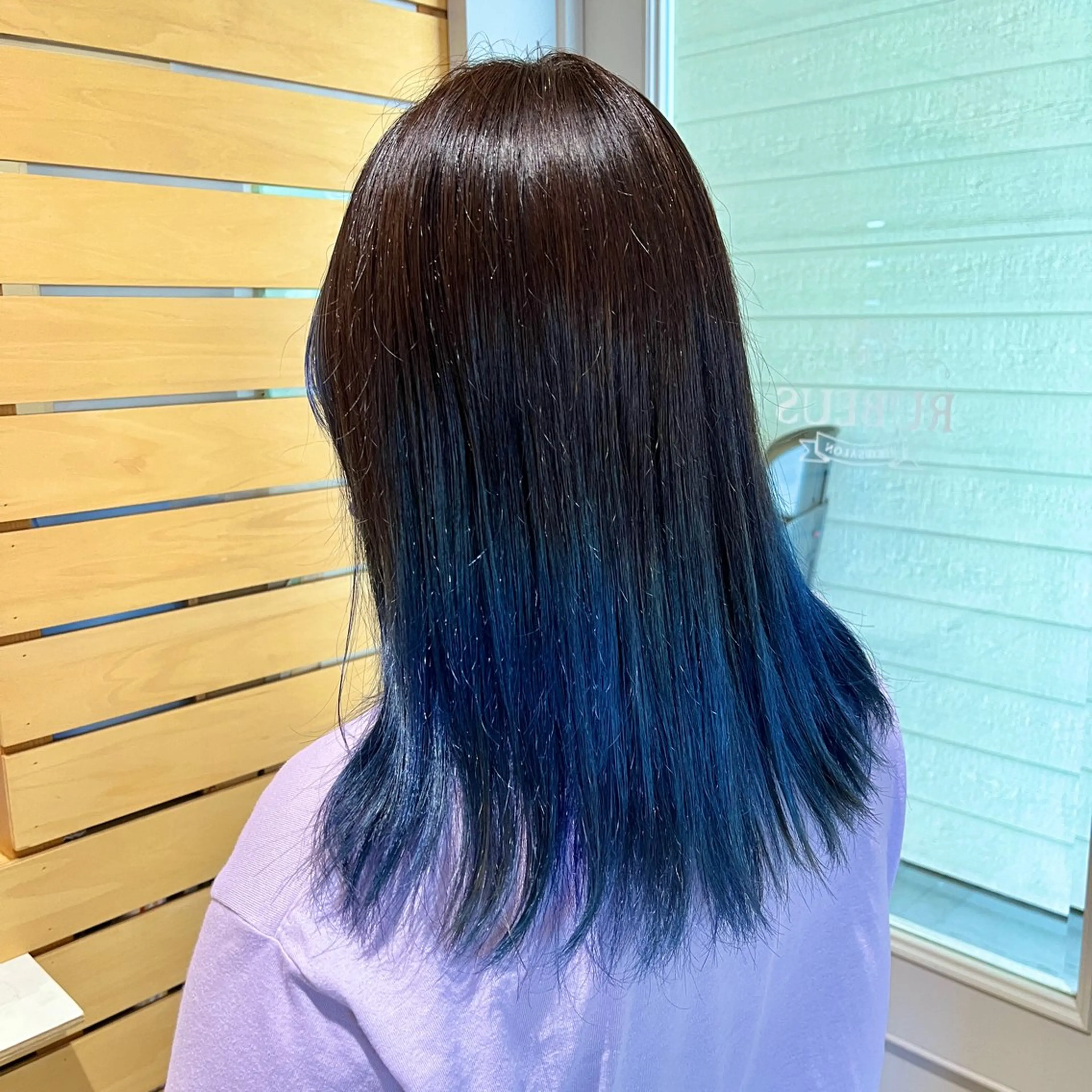 セミロング カラー ブリーチ ヘアカラー トリートメント RUBEUS【ルベウス】所属・✨艶々カラー🎨 杉本賢人のヘアスタイル