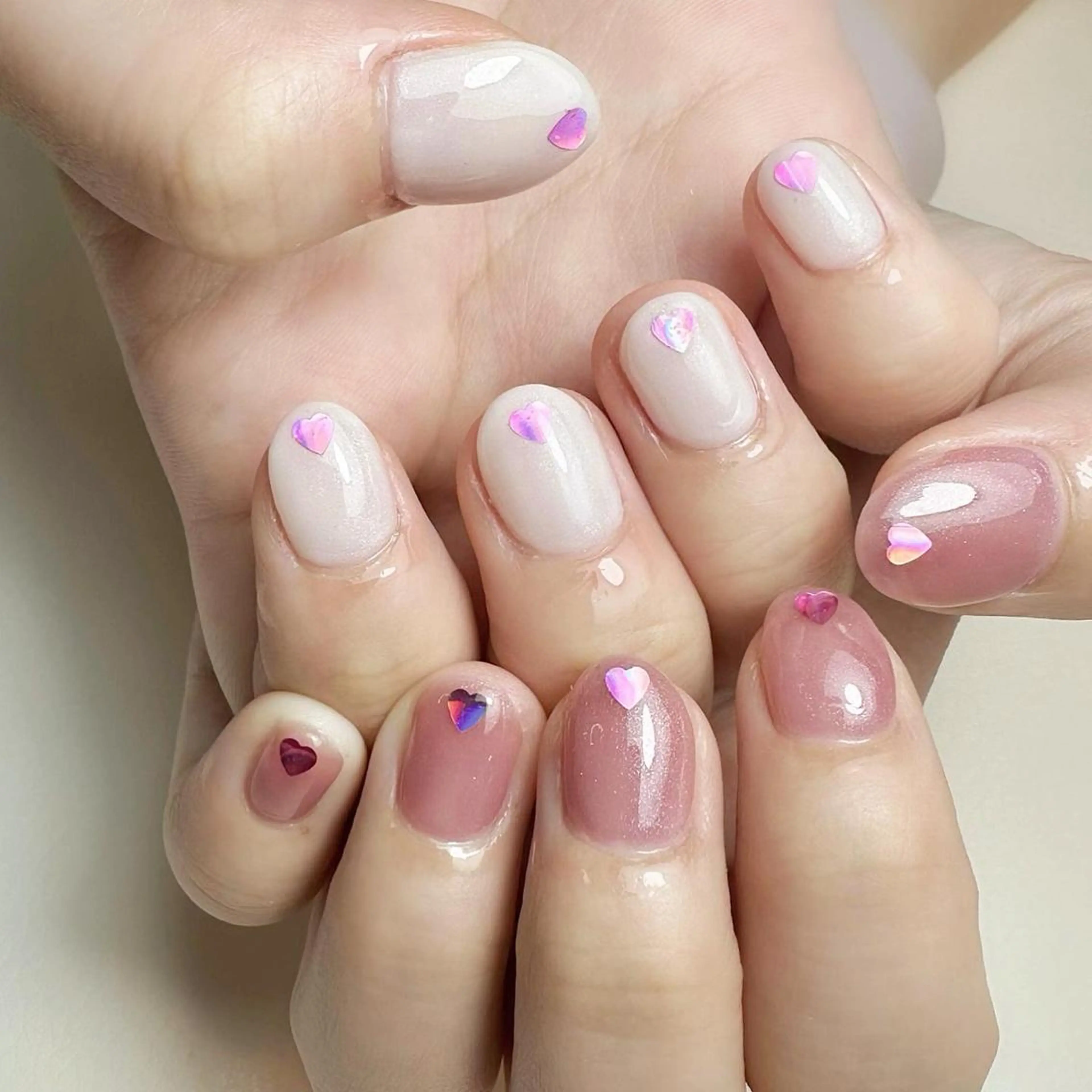 ネイル ハート ハンドネイル Nail ameria megu所属・ameria meguのネイルデザイン