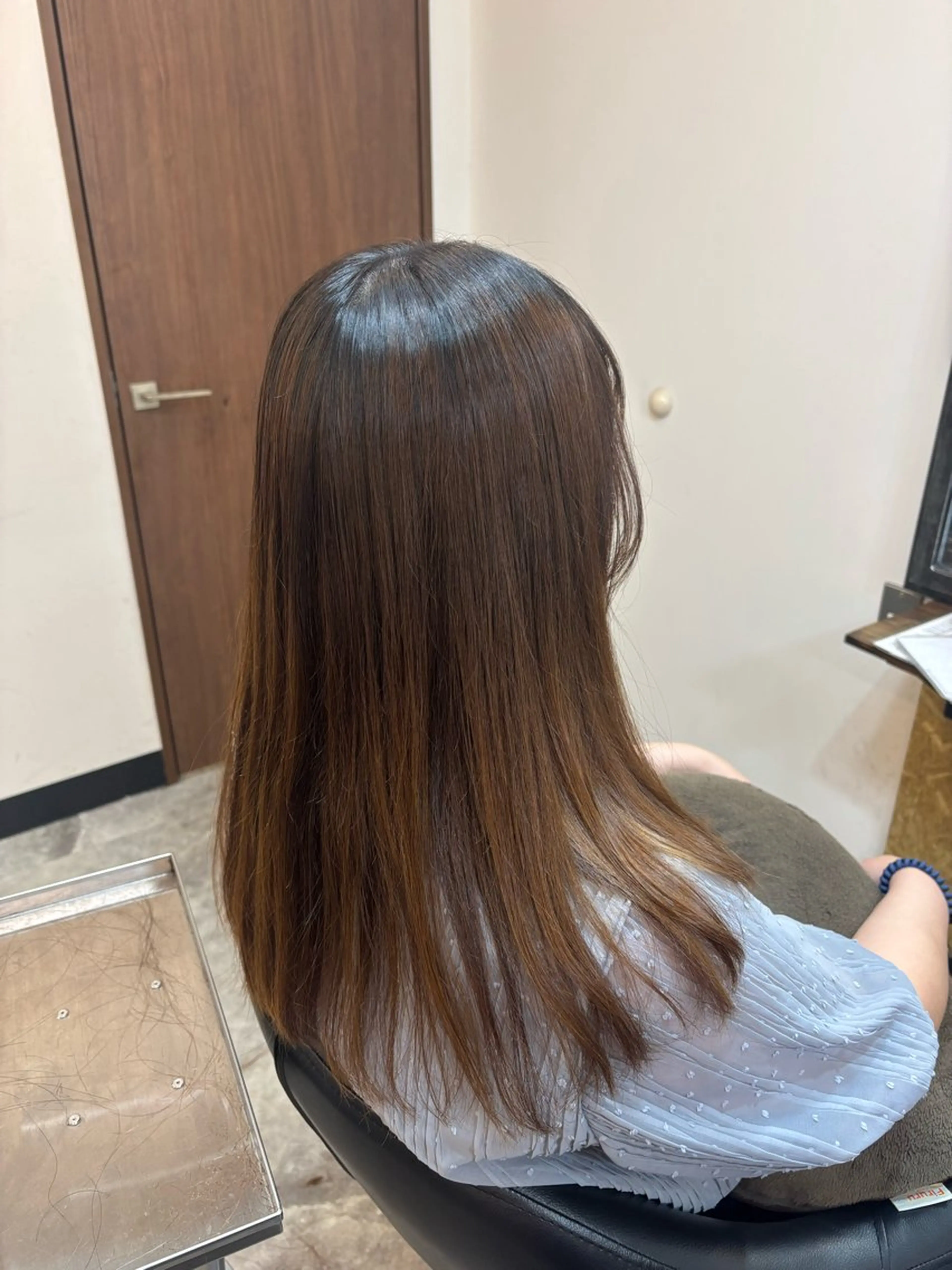 ロング カット ヘアカラー レディースカット無料 ゆうな🐇のヘアスタイル
