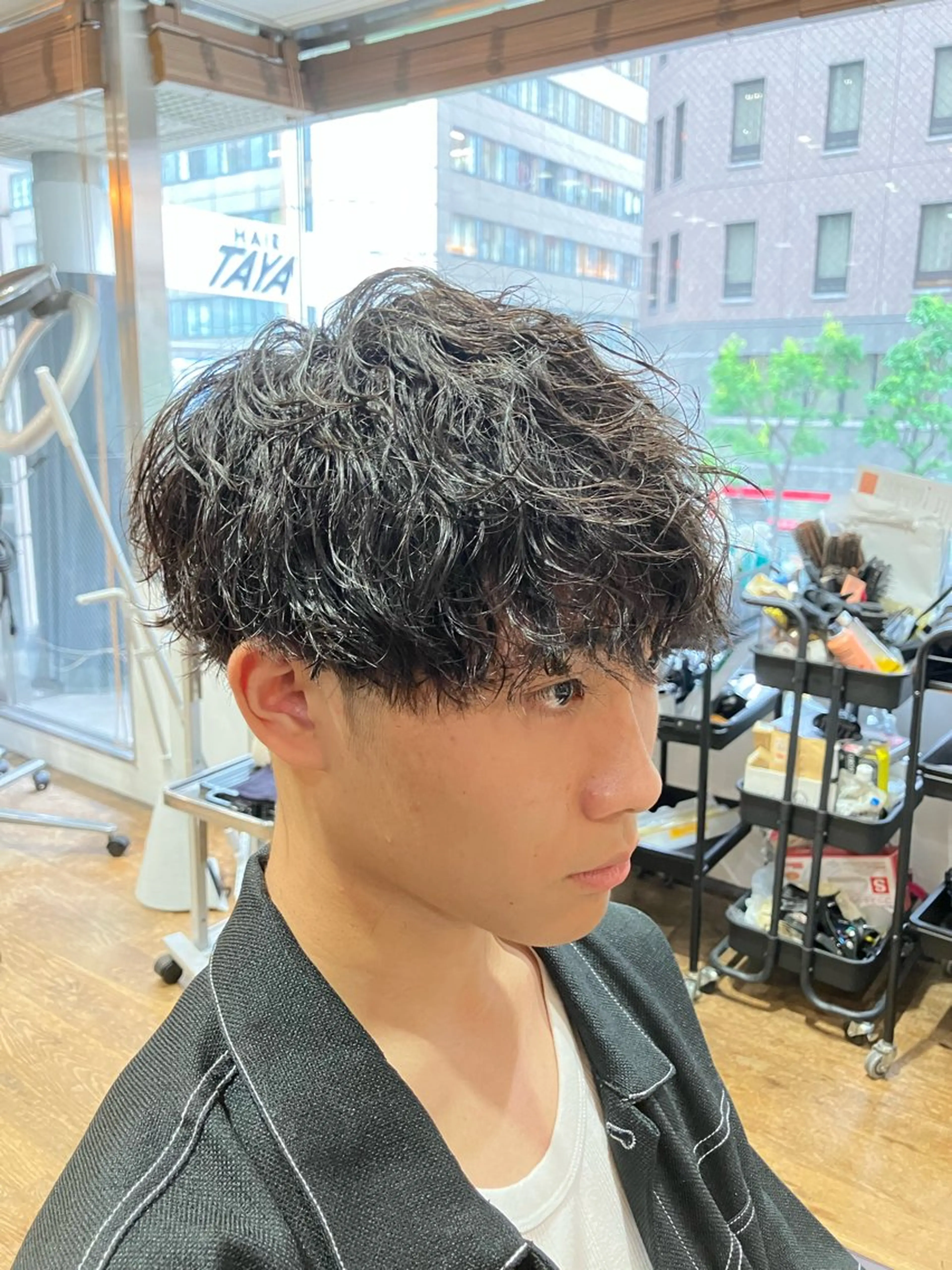 ショート パーマ メンズ TAYA 心斎橋所属・山本 聖真のヘアスタイル