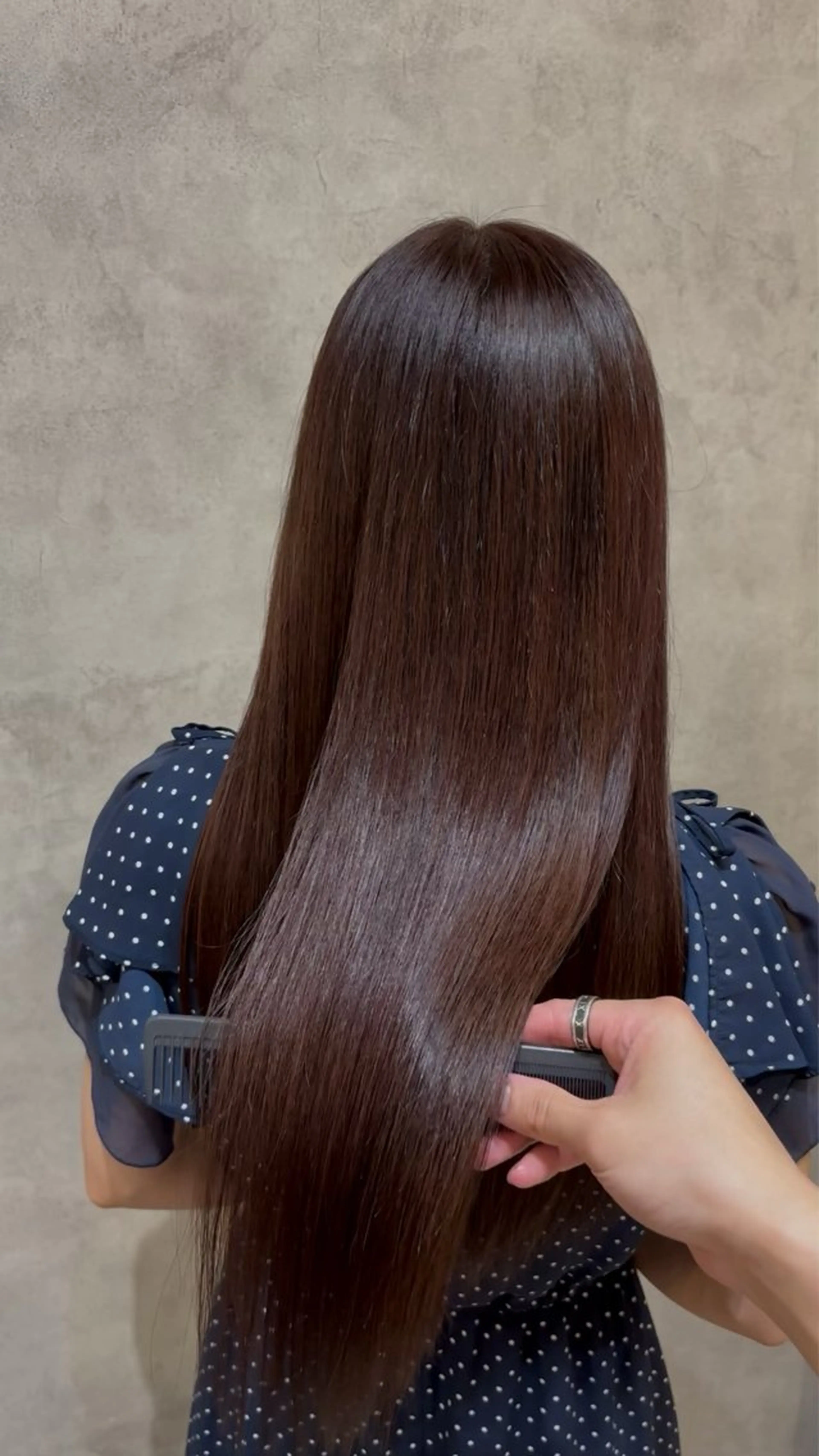 ロング ヘアカラー トリートメント afloat hikaruのヘアスタイル