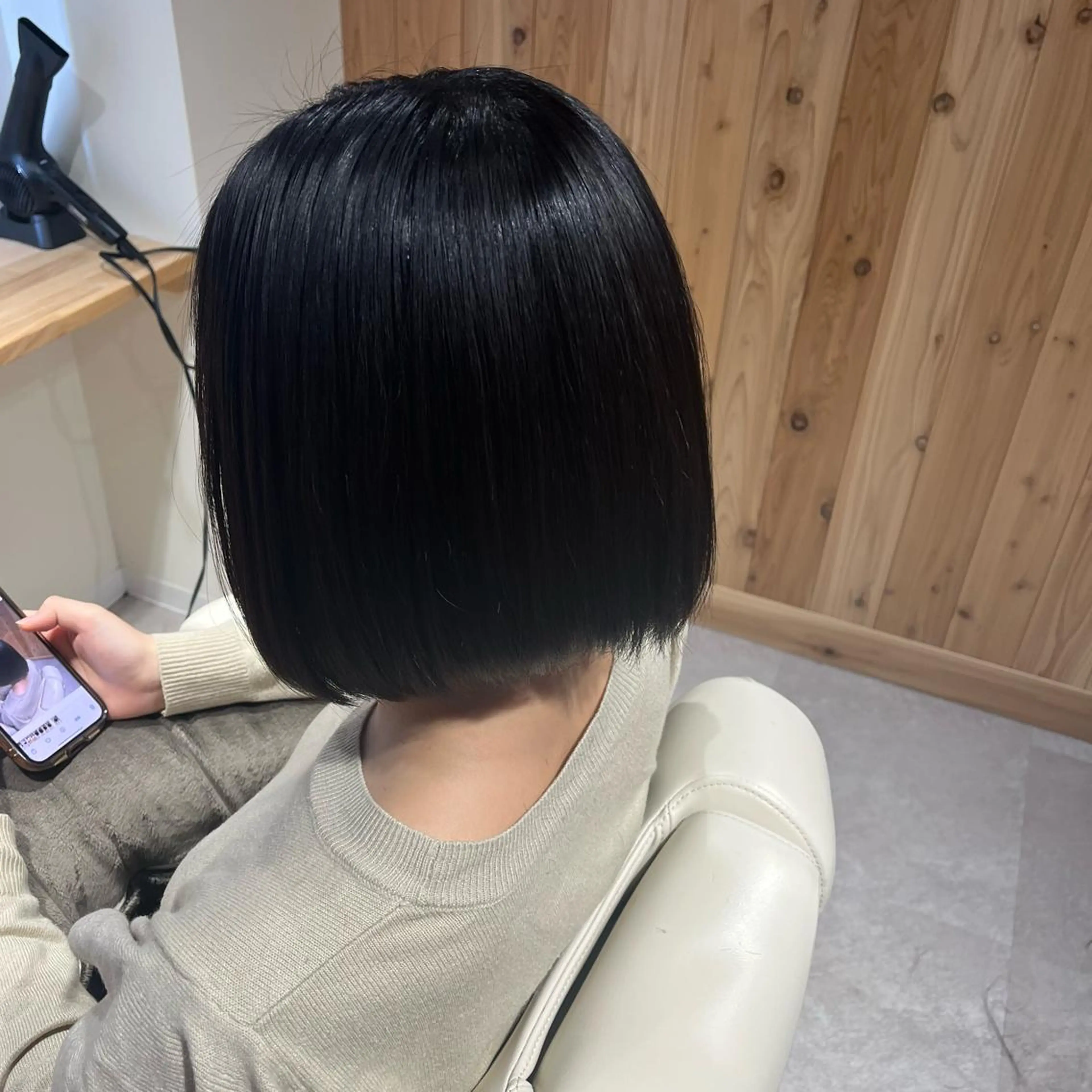 ショート 縮毛矯正 髪質改善 個室サロン Aurora 蔵前美容院所属・韓国式髪質改善 副店長コバリアオイのヘアスタイル
