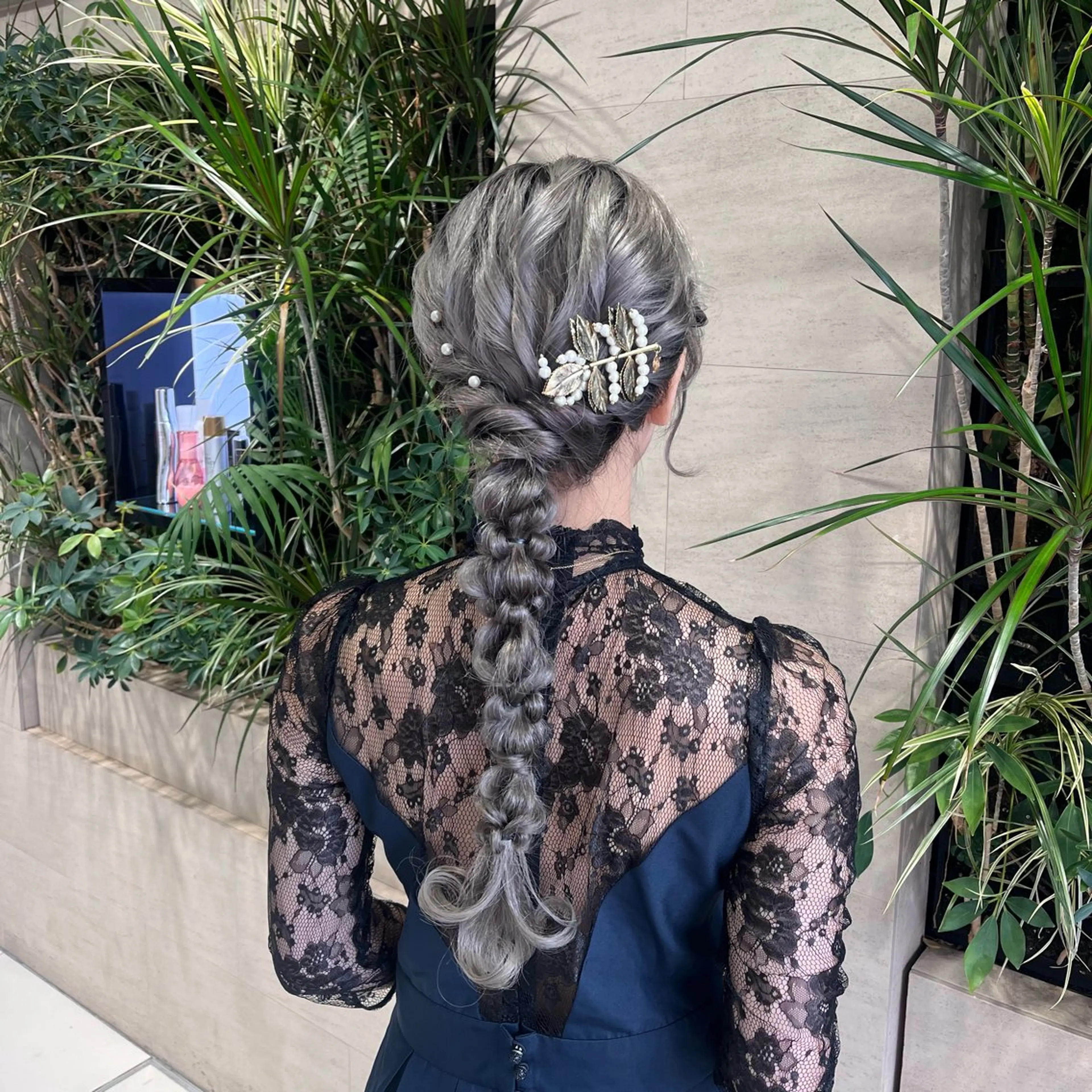 ロング ヘアアレンジ ヘアセット ヘアアレンジ /ネイル/美波のネイルデザイン