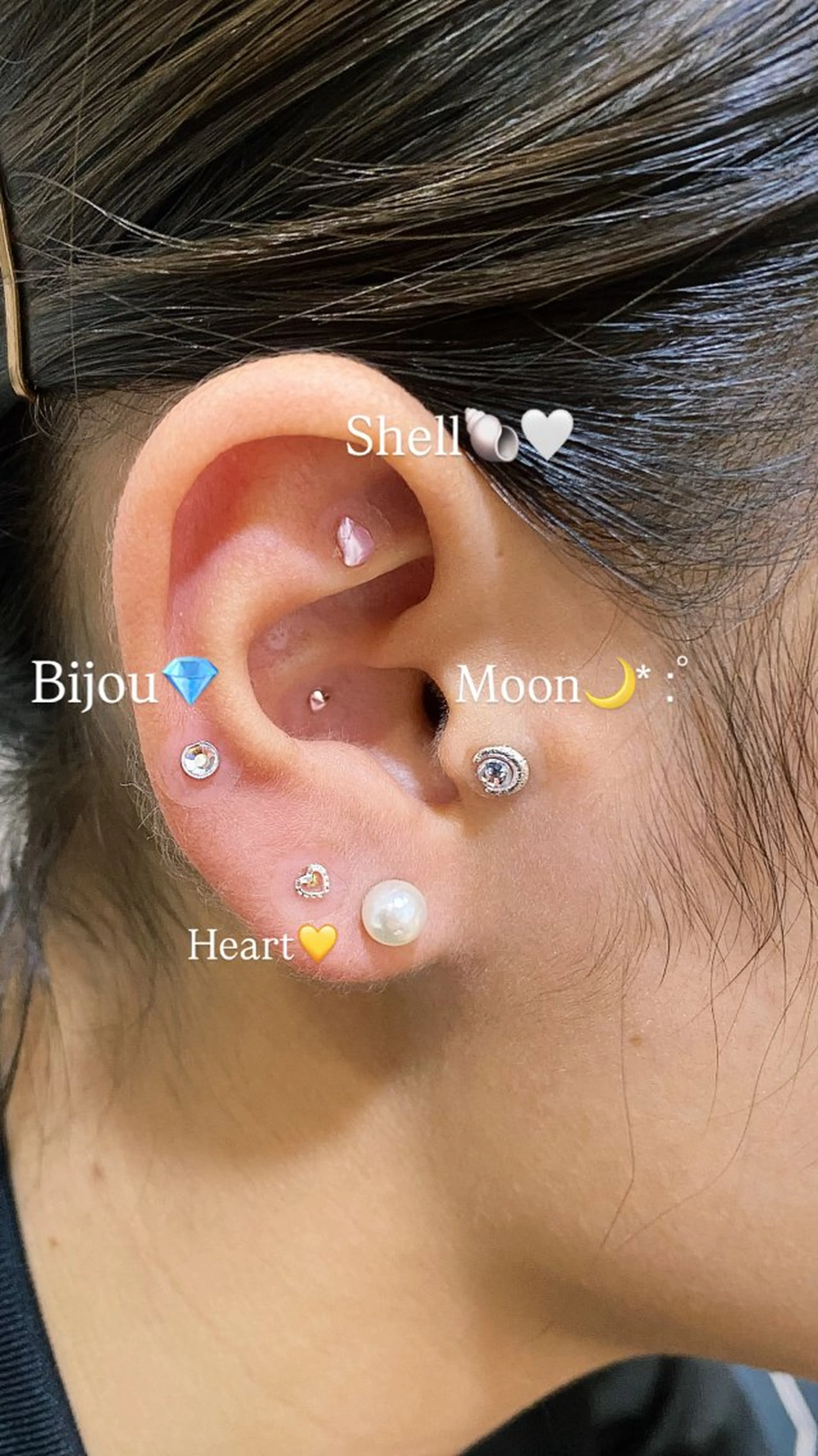 💎Bijou(ビジュー)コース5〜7粒✨華やかに整う耳つぼケア💫トレンドジュエリー使用の写真