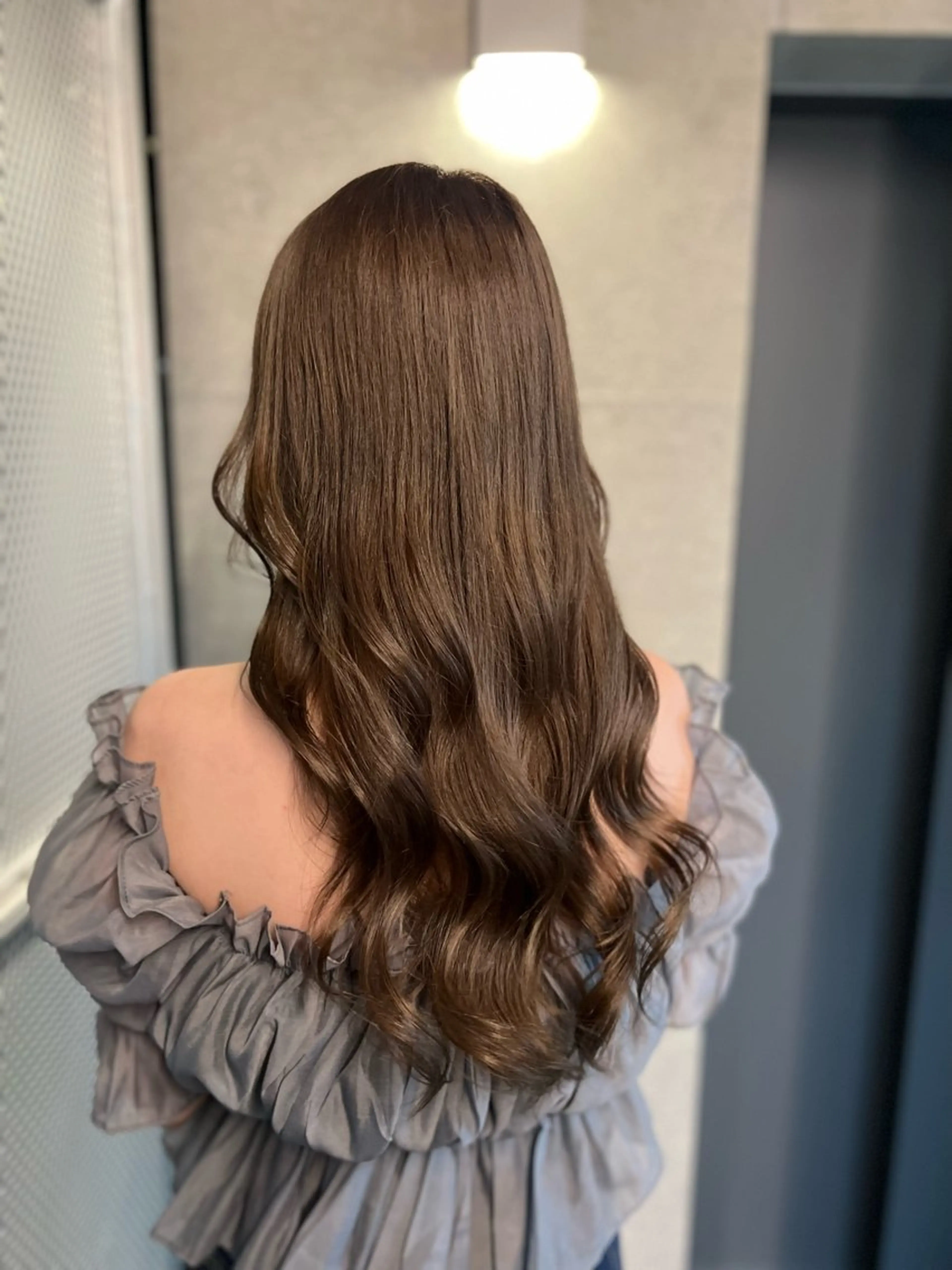 ロング カラー シールエクステ アディクシーカラー アッシュ バレイヤージュ ミストバング ヘアカラー トリートメント ＤＥＳＴ所属・吉野 瑳桜のヘアスタイル