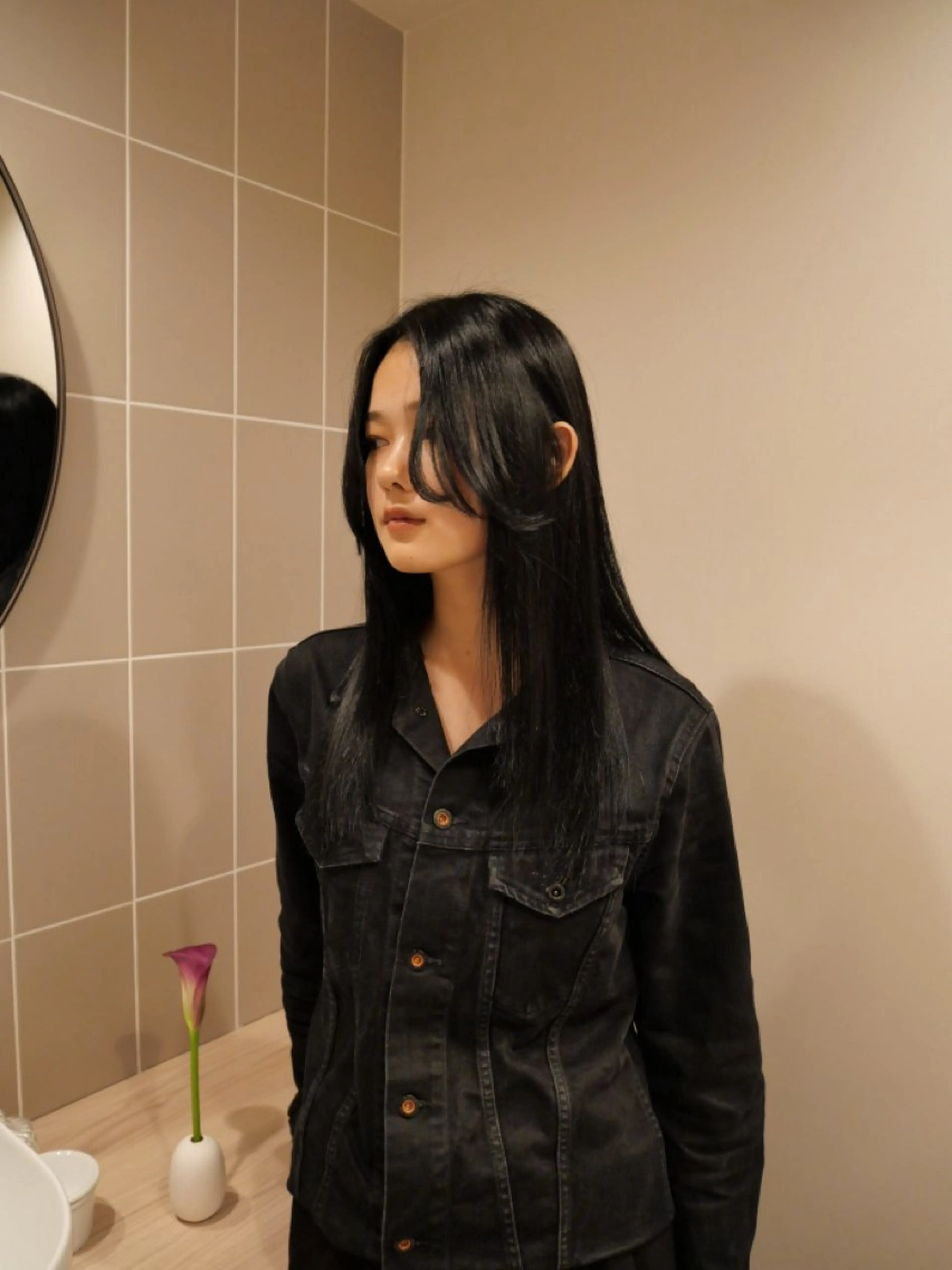 セミロング カットモデル FILMSりくのヘアスタイル