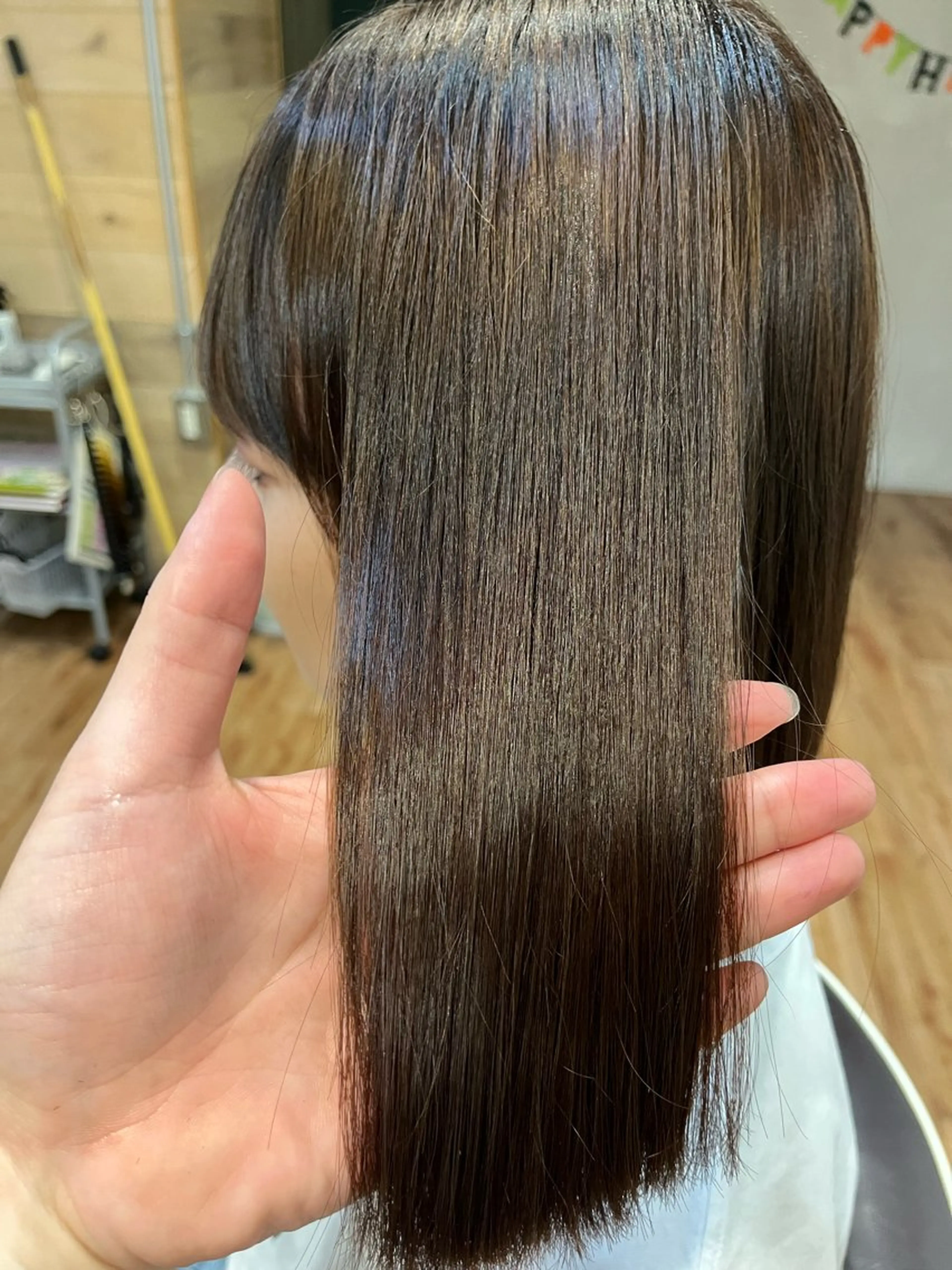 ミディアム カット 縮毛矯正 トリートメント ✨ショート/ボブ 縮毛矯正✨アキラのヘアスタイル
