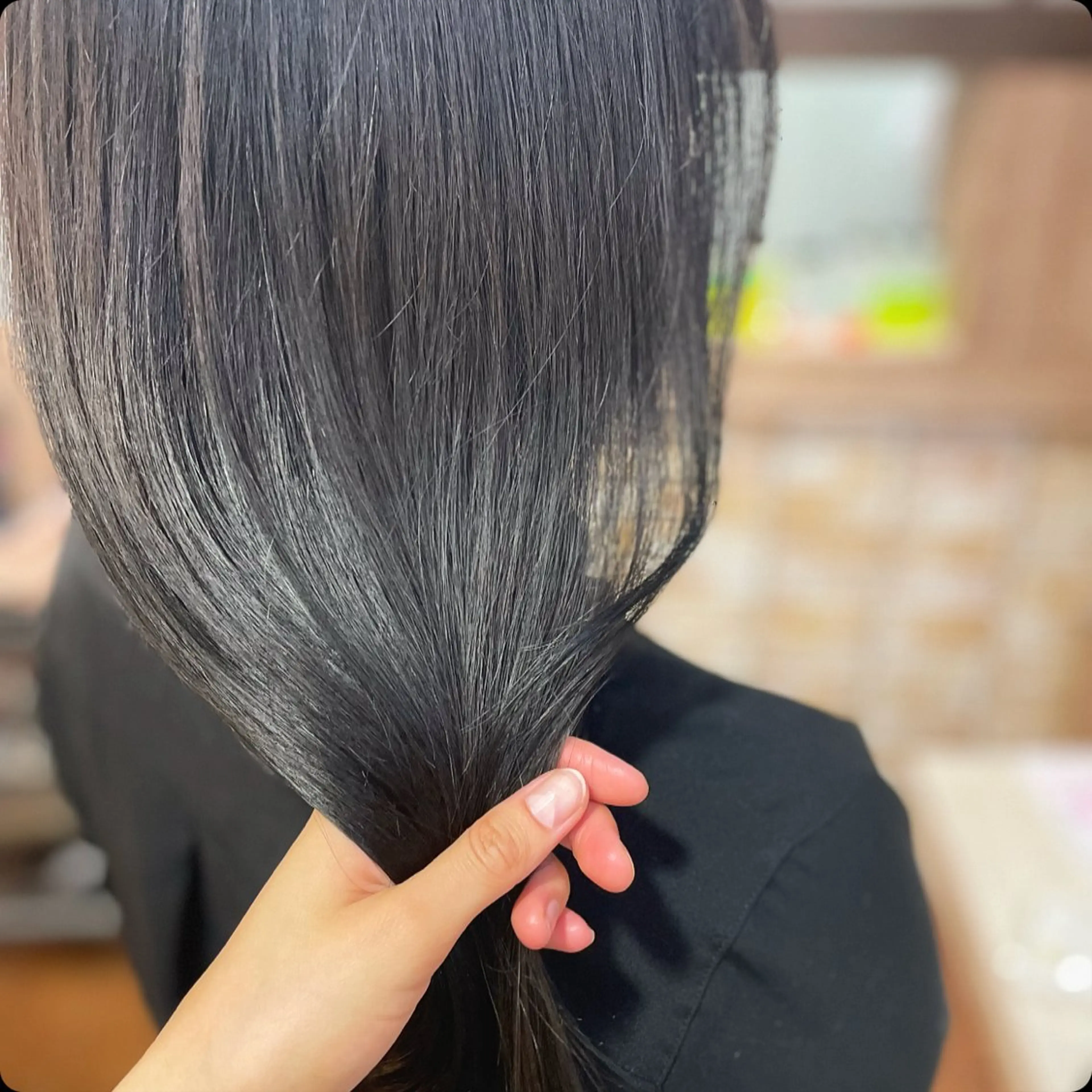 ロング カラー アッシュ ヘアカラー 馬越 優のヘアスタイル