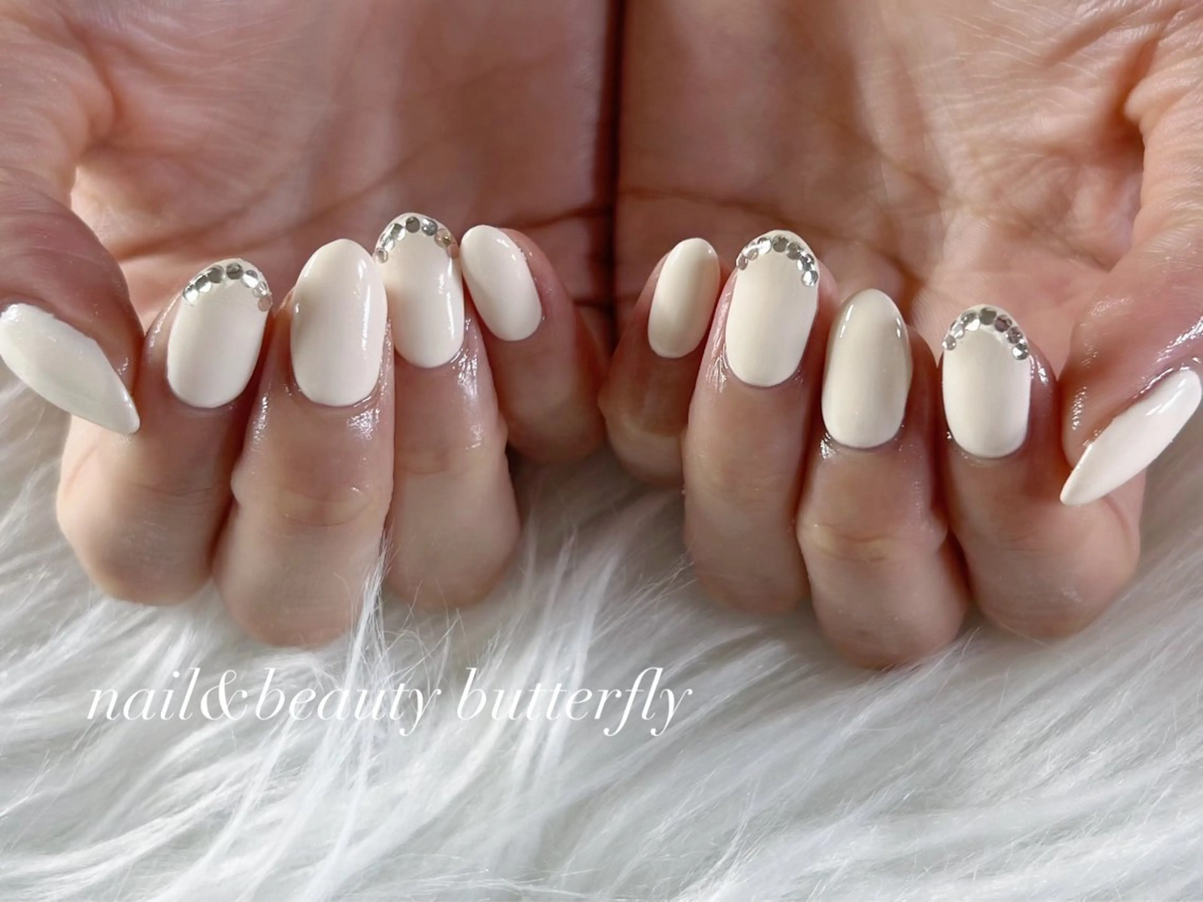 ネイル ハンドネイル butterfly 麻布十番店のネイルデザイン