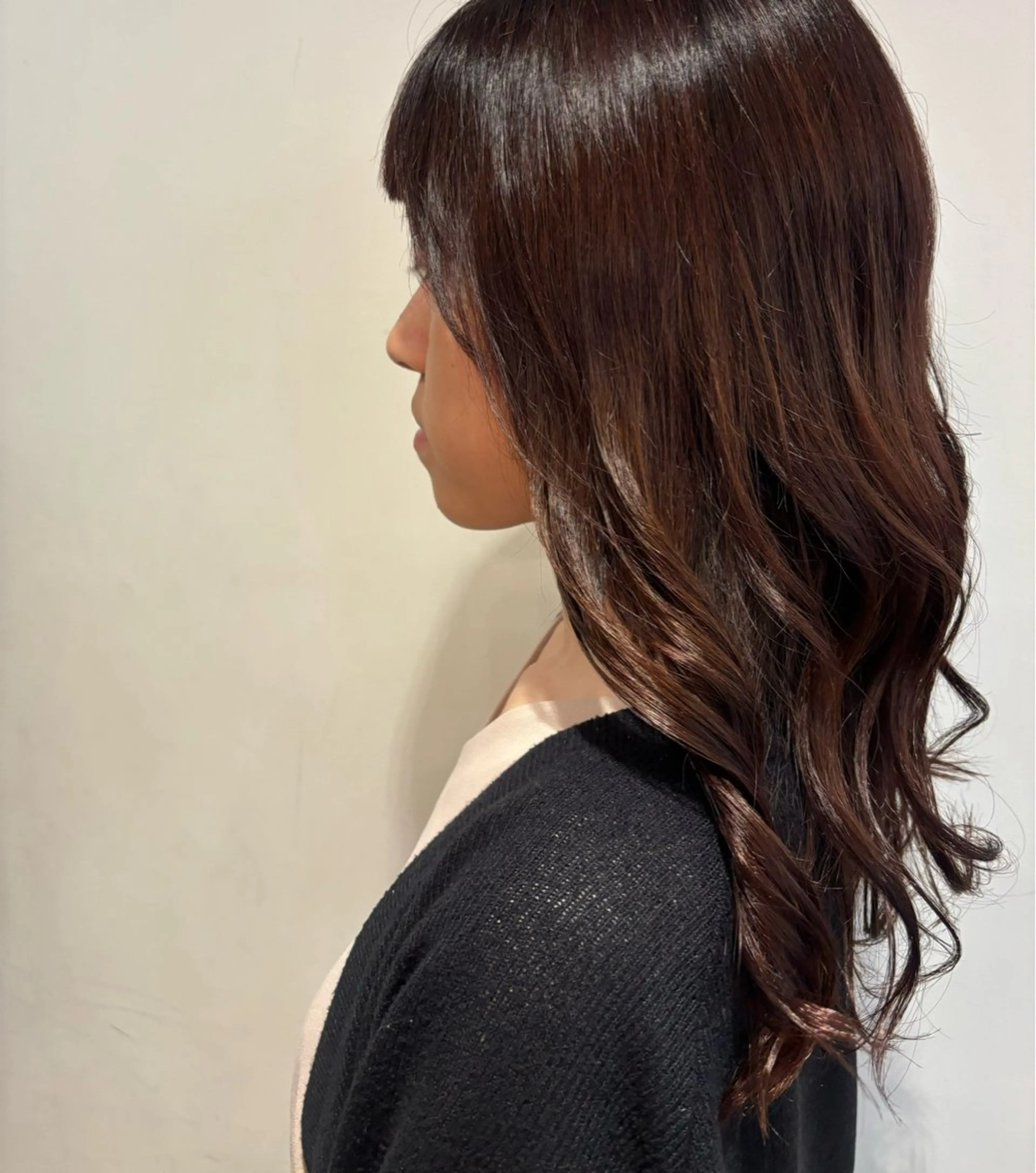 ロング レナーク イスト ひとみのヘアスタイル