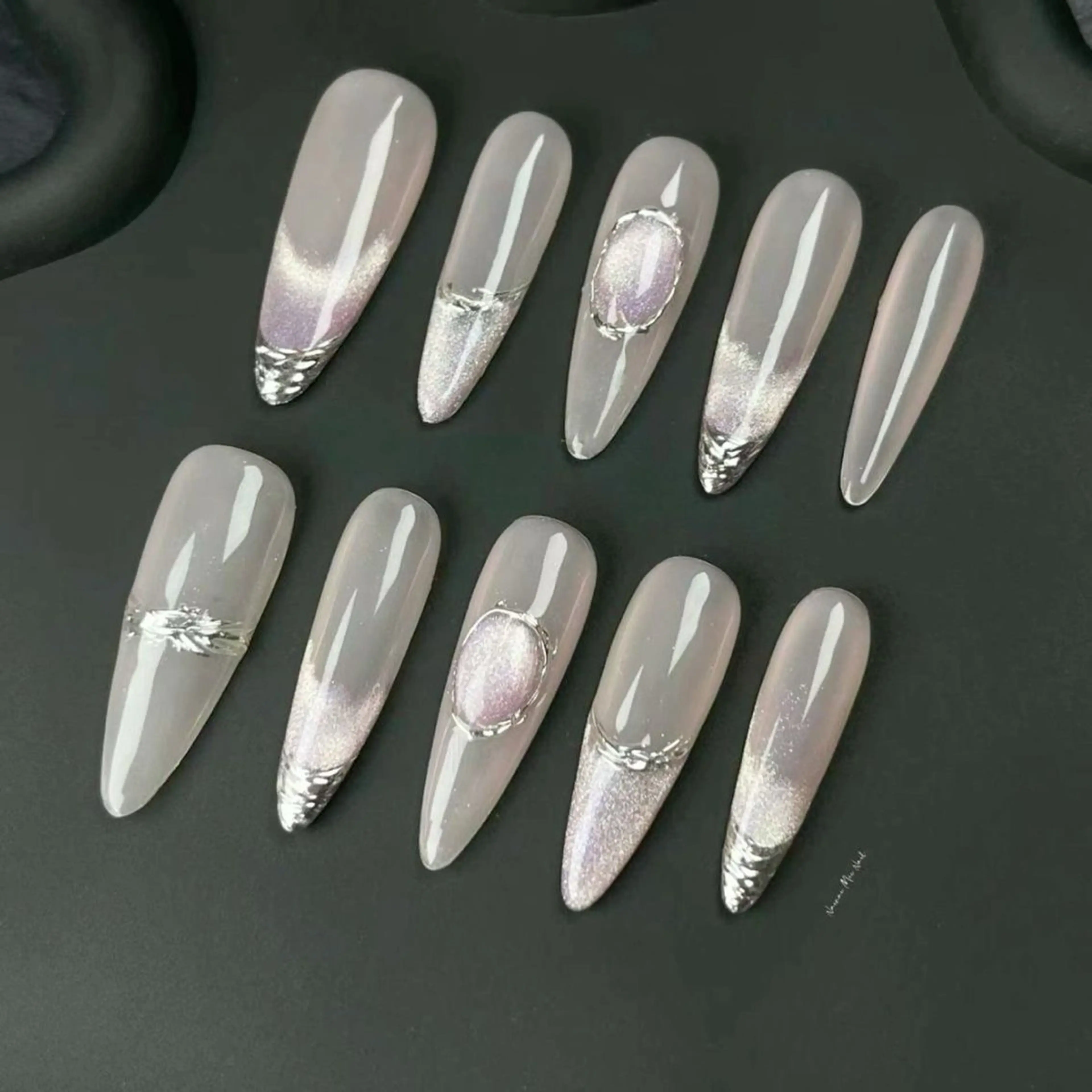 ネイル ハンドネイル Luna nailsのネイルデザイン