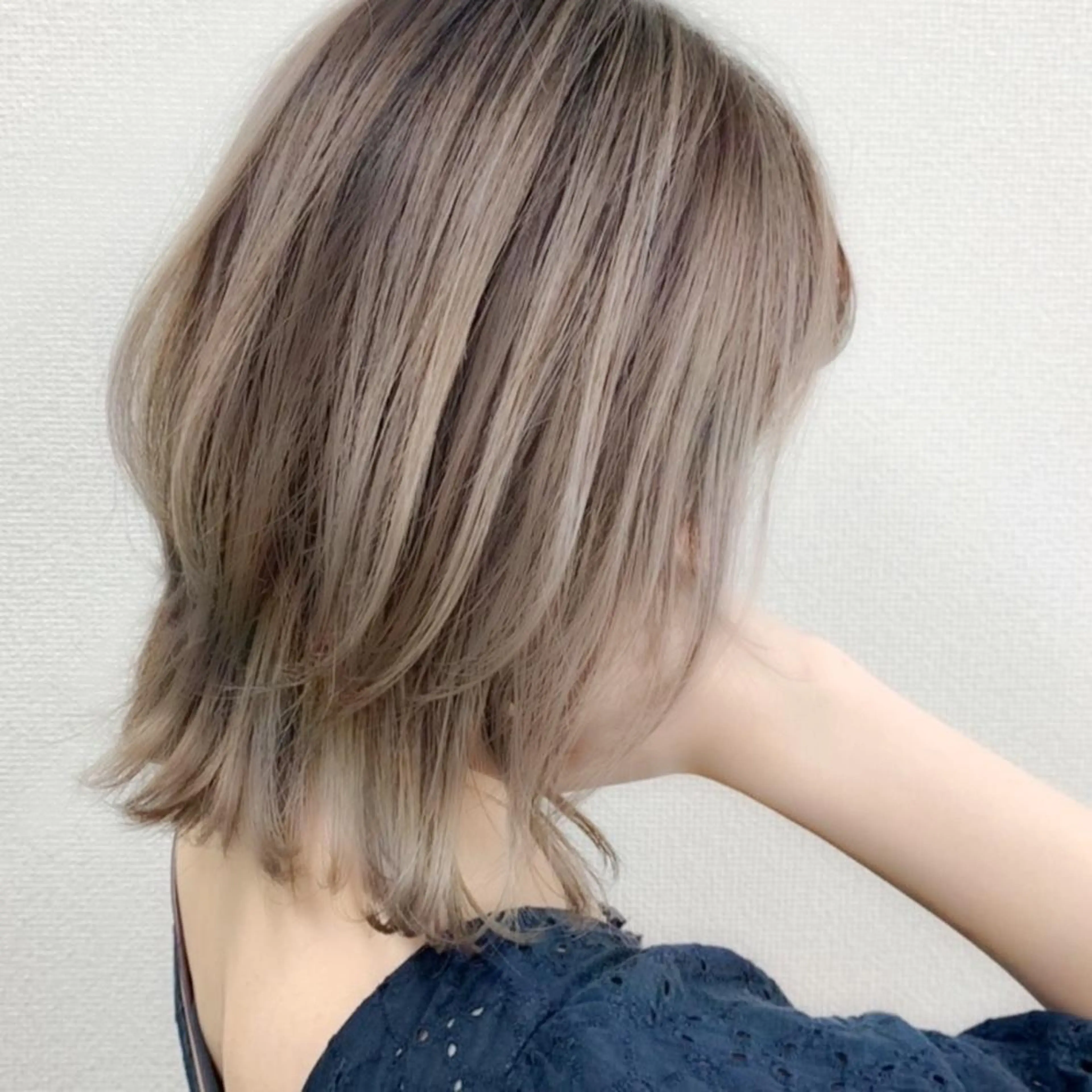 ショート ハイライト 🎁LaBless 住ノ江(ラブレス)のヘアスタイル