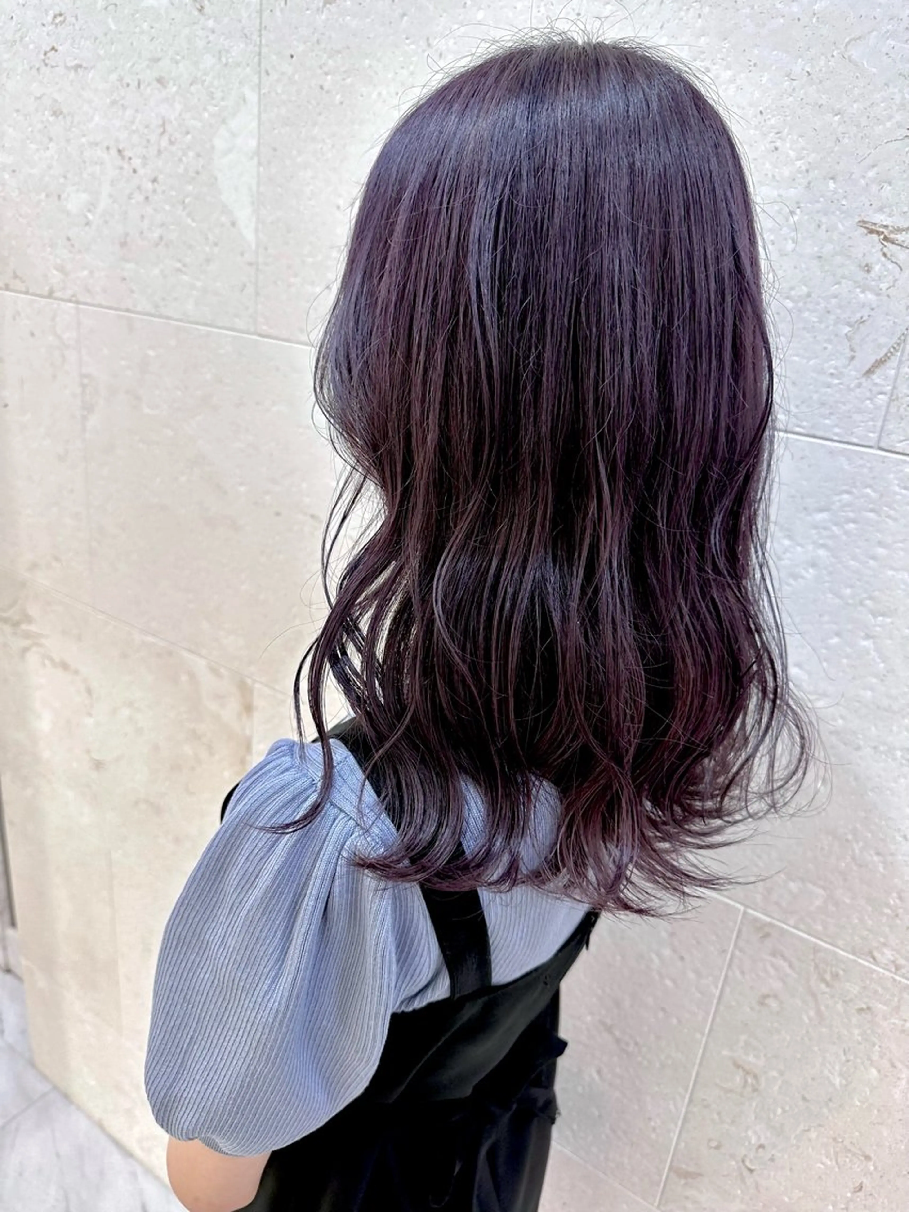 セミロング カラー ブリーチ 透明感カラー ブリーチなしカラー 安田 柚月のヘアスタイル