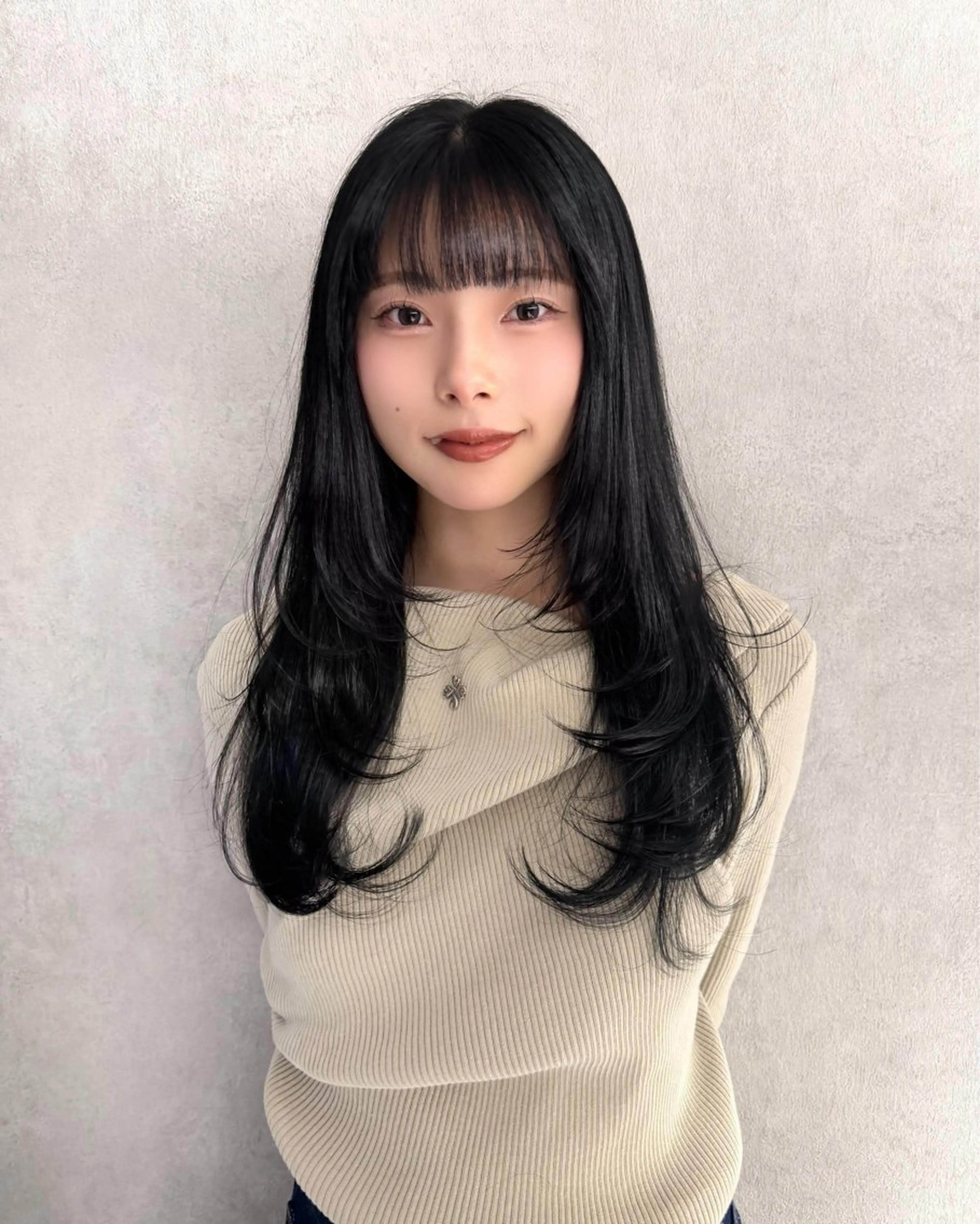 ロング カラー 韓国風ヘア レイヤーカット カット Qin shaire salon 原宿店所属・レイヤーカット 韓国ヘアayameのヘアスタイル