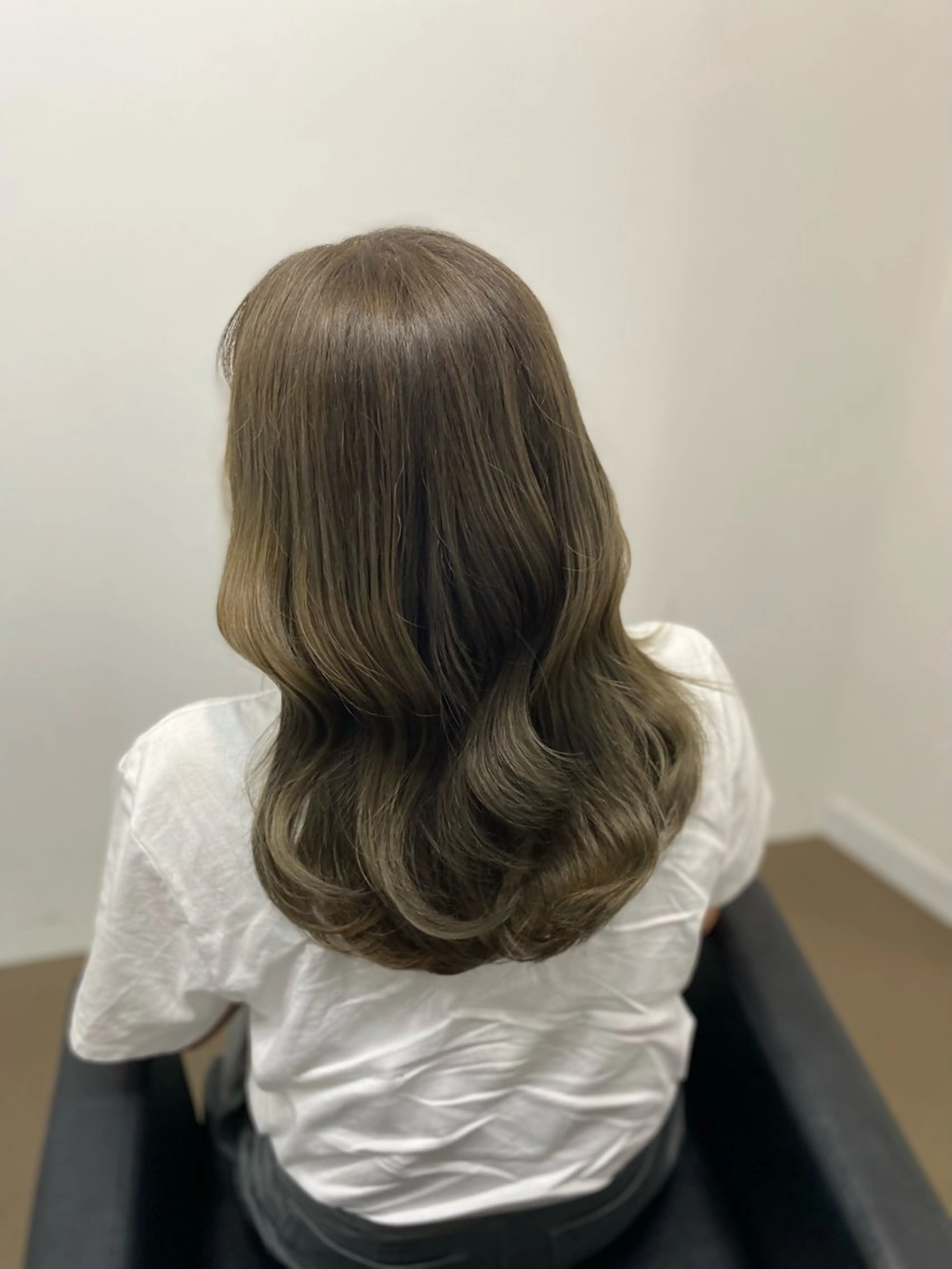 セミロング カラー 【ioe 岡本】 🎀NOKO🎀のヘアスタイル