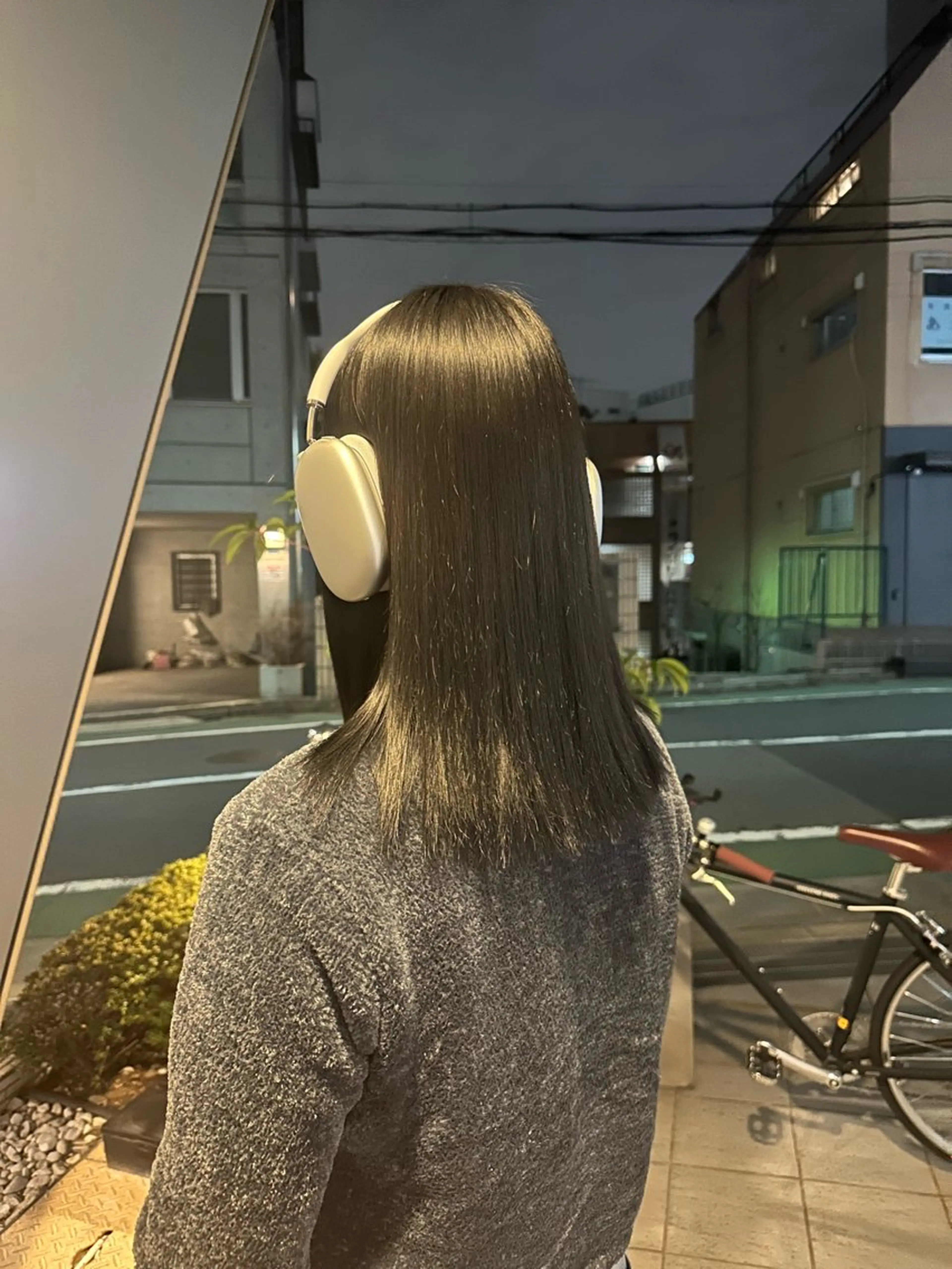 ミディアム カラー NERO      HAIR SALON所属・塚本 幸司郎のヘアスタイル