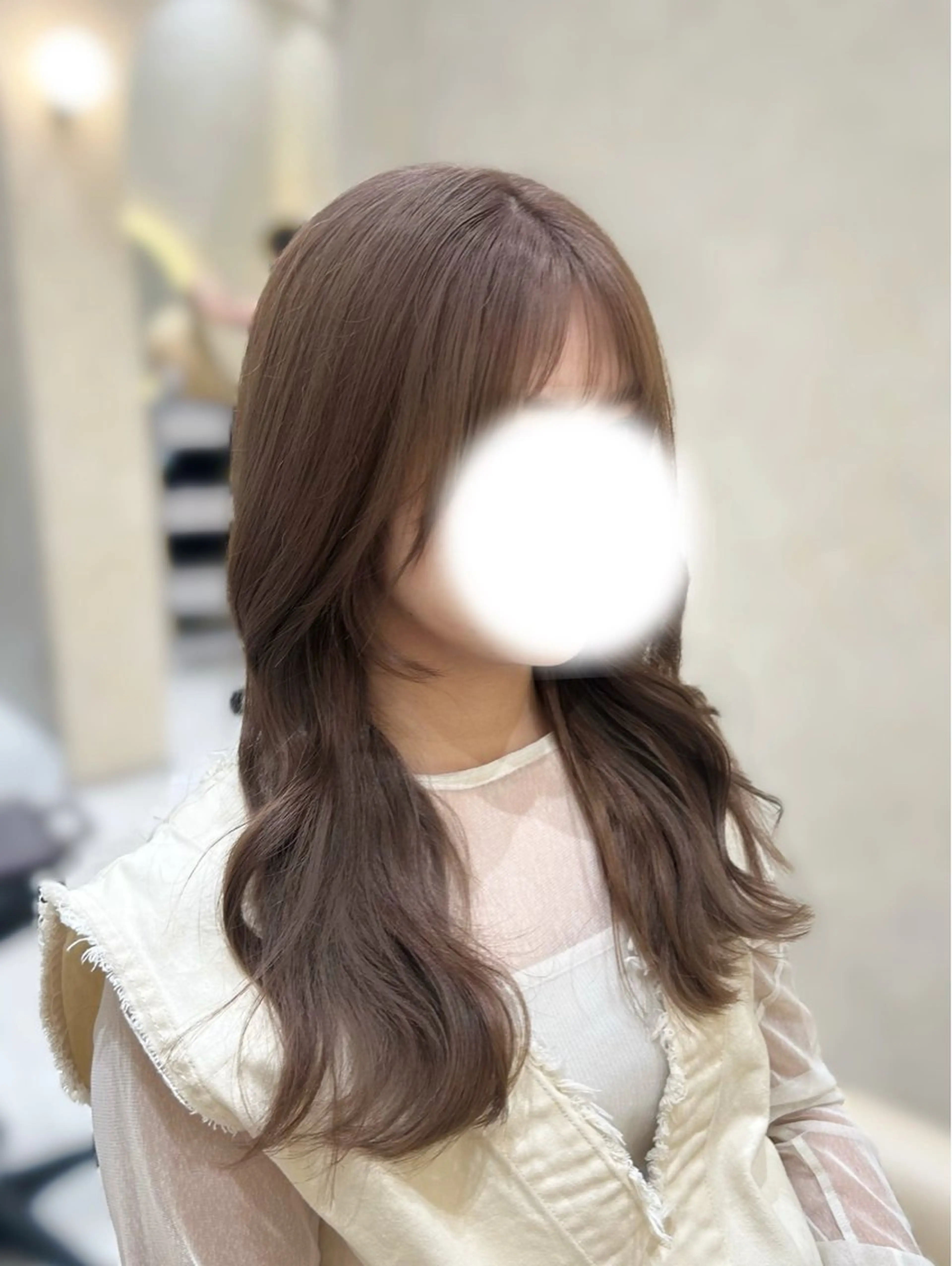 セミロング カラー ベージュカラー ブリーチ 透明感カラー モカベージュ カット ヘアカラー zina ୨୧˖* moeのヘアスタイル