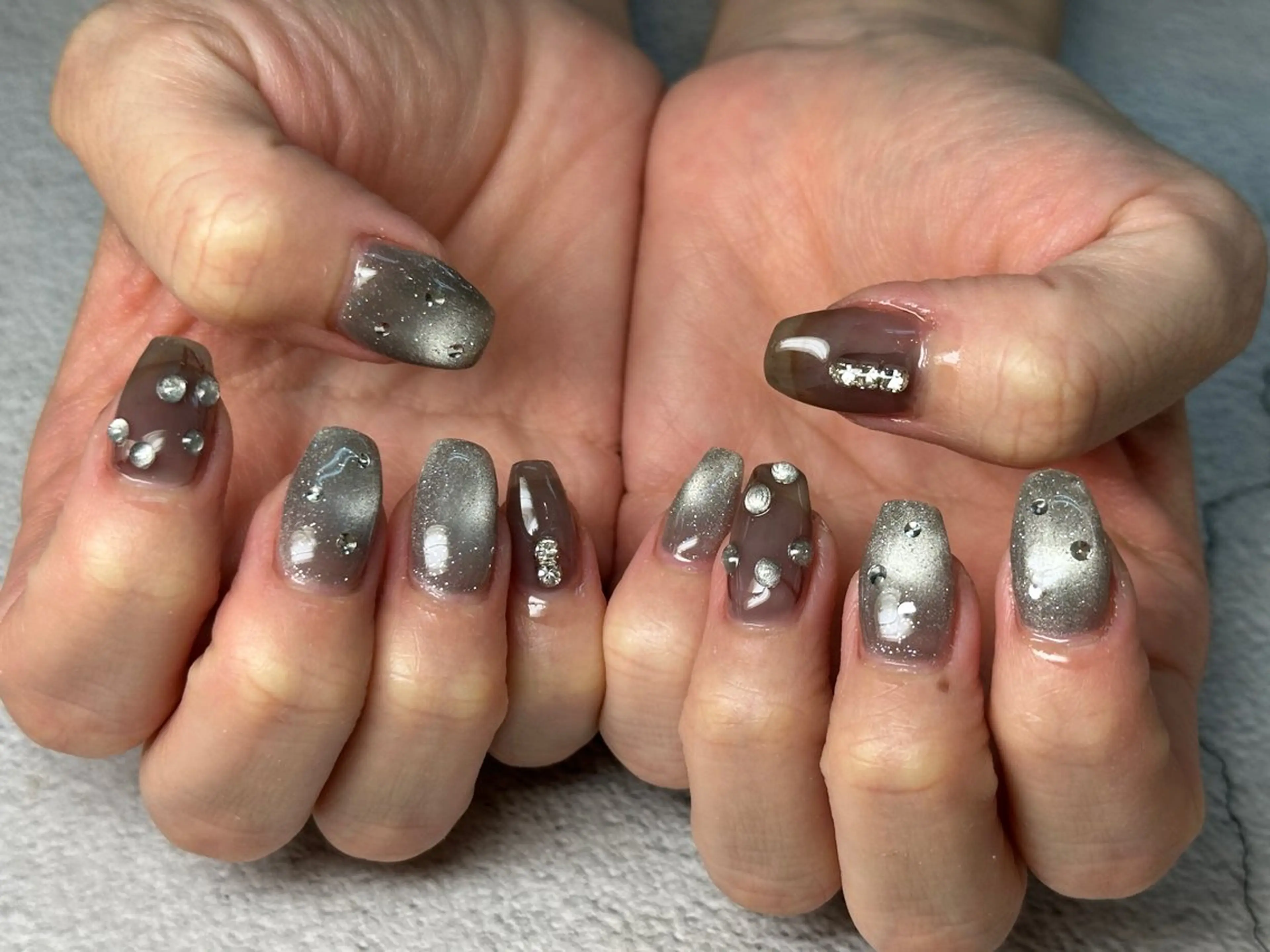 ネイル ハンドネイル Queennail 北堀江AYAのネイルデザイン