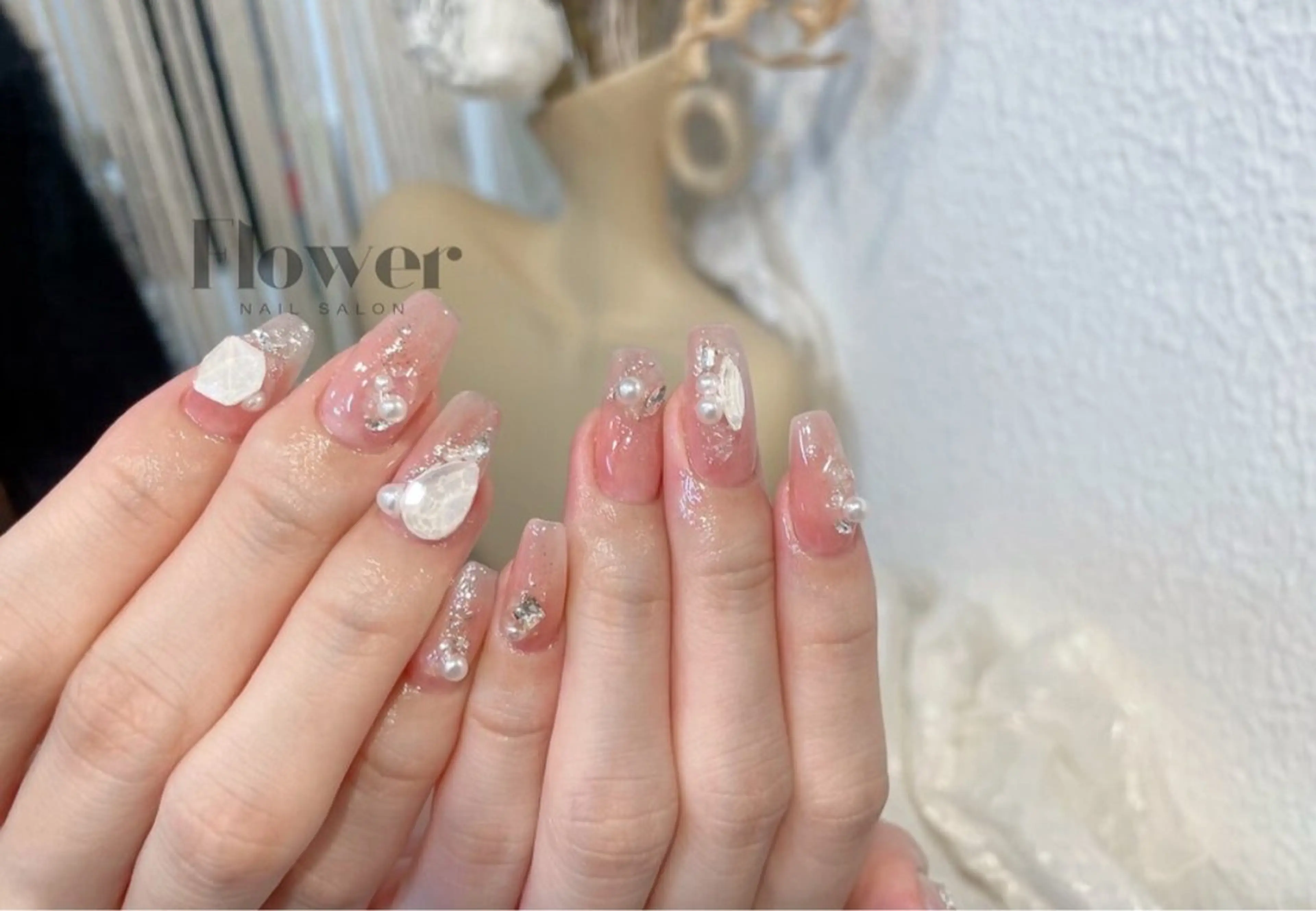 150分コース☆6本デザイン💕ニュアンスネイル💕持ち込みデザイン🉑 【初回ジェルオフ無料】口コミあり300円OFFの写真