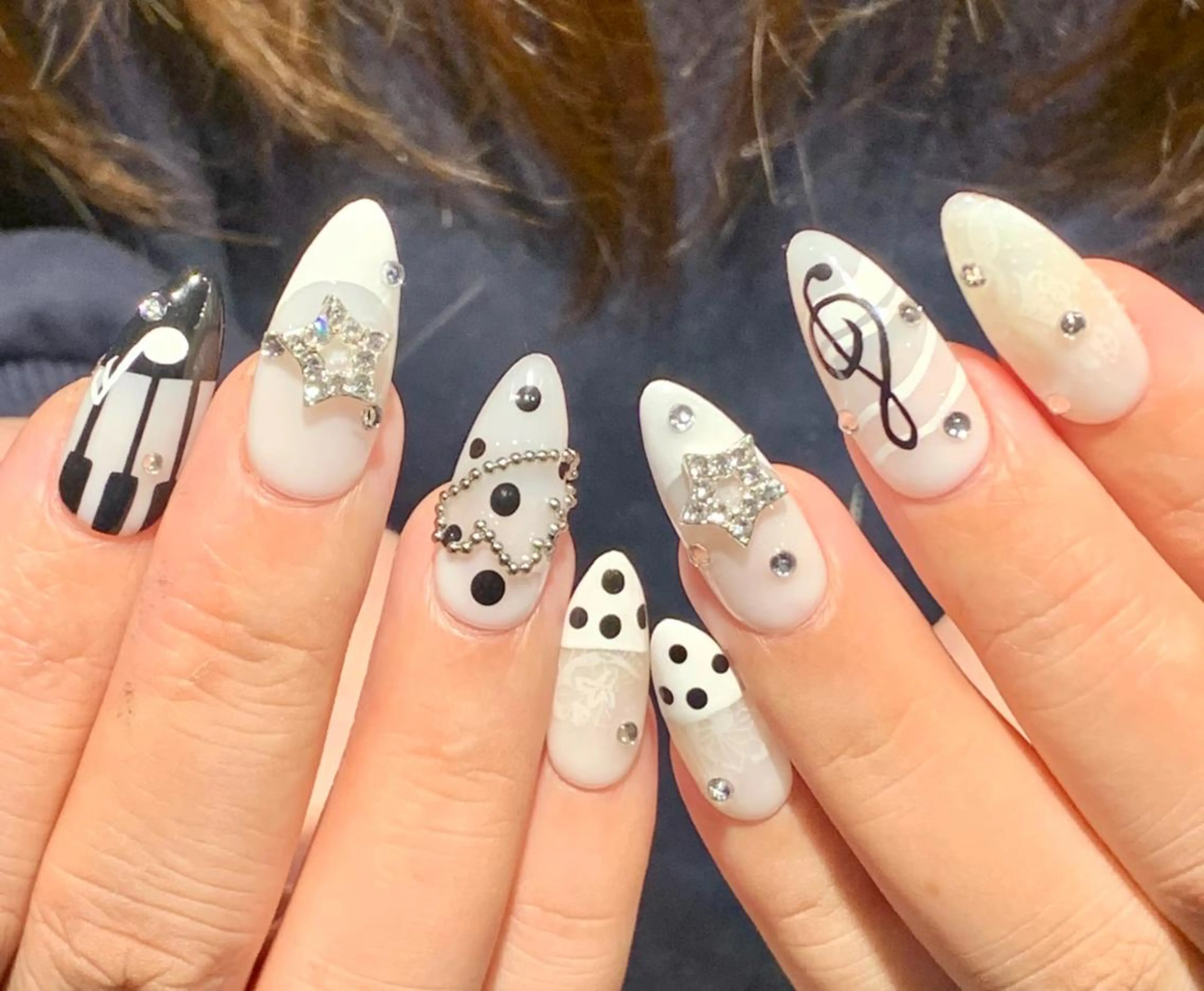 ネイル ハンドネイル Pure&Rich Nailのネイルデザイン