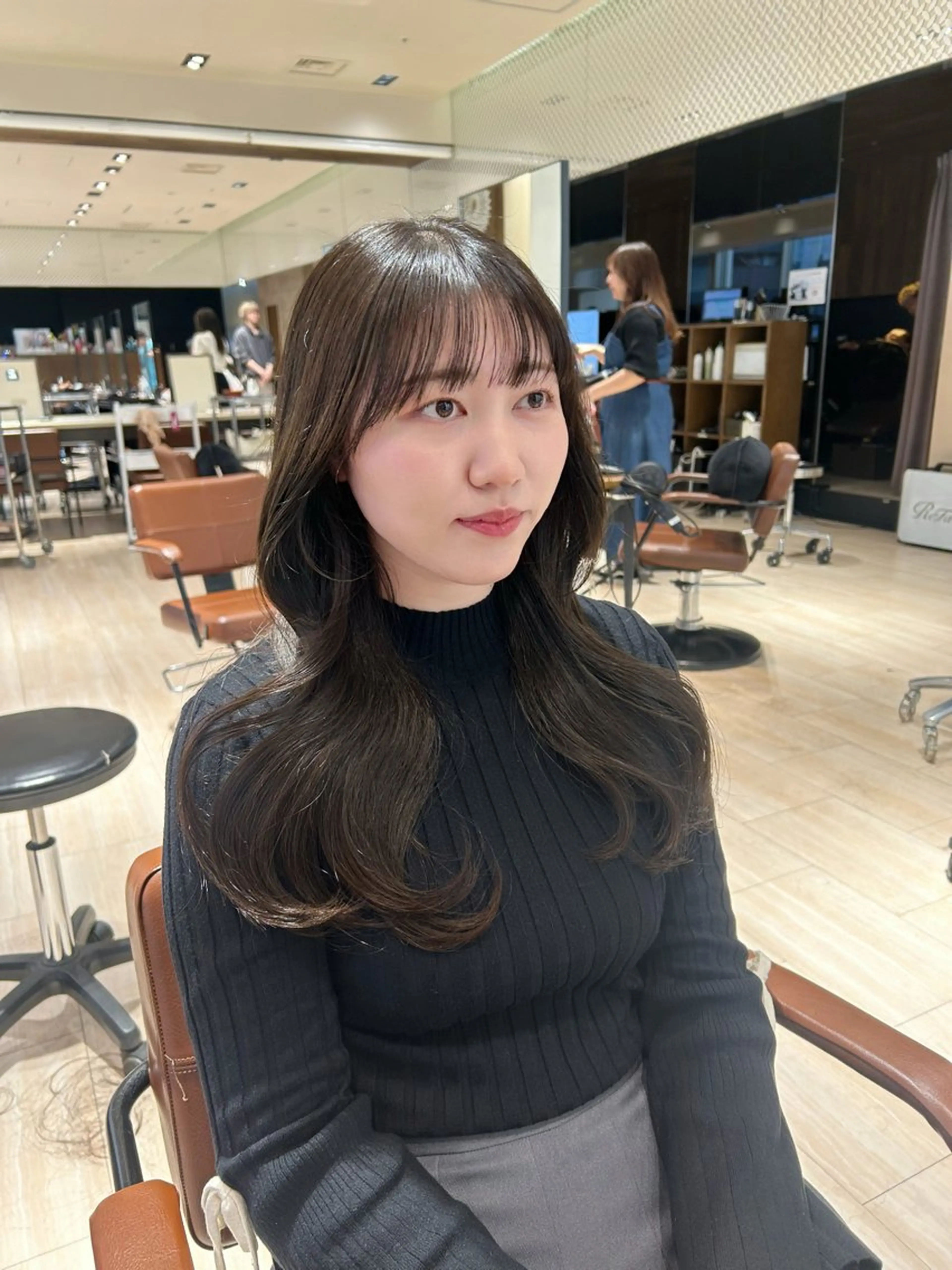 ロング カット ヘアカラー トリートメント 🎀大竹美侑／顔まわ りカット／レイヤーのヘアスタイル