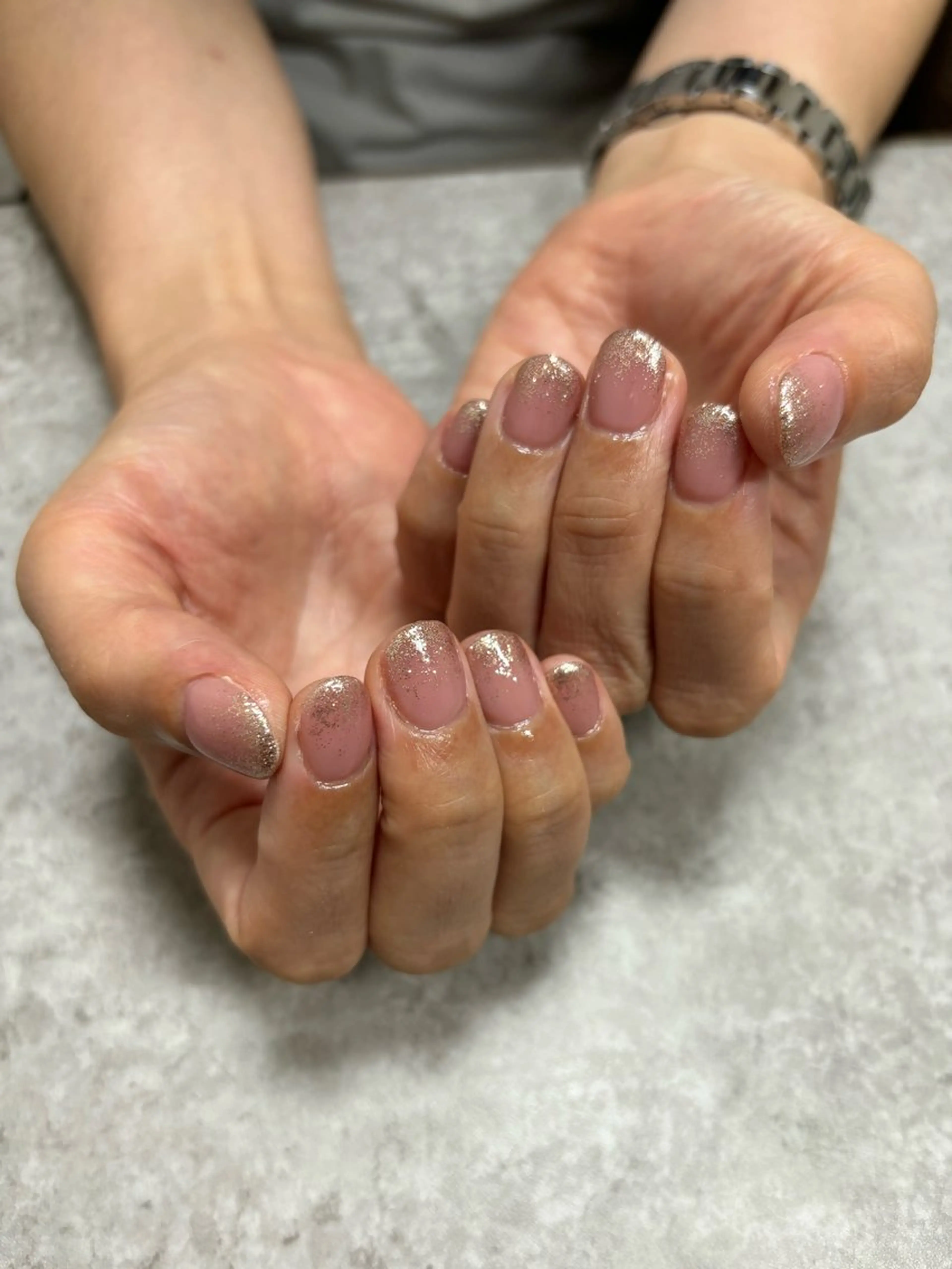 ネイル ラメ(グリッター) ラメグラデーション ワンカラーネイル ハンドネイル nail salon Howdyのネイルデザイン