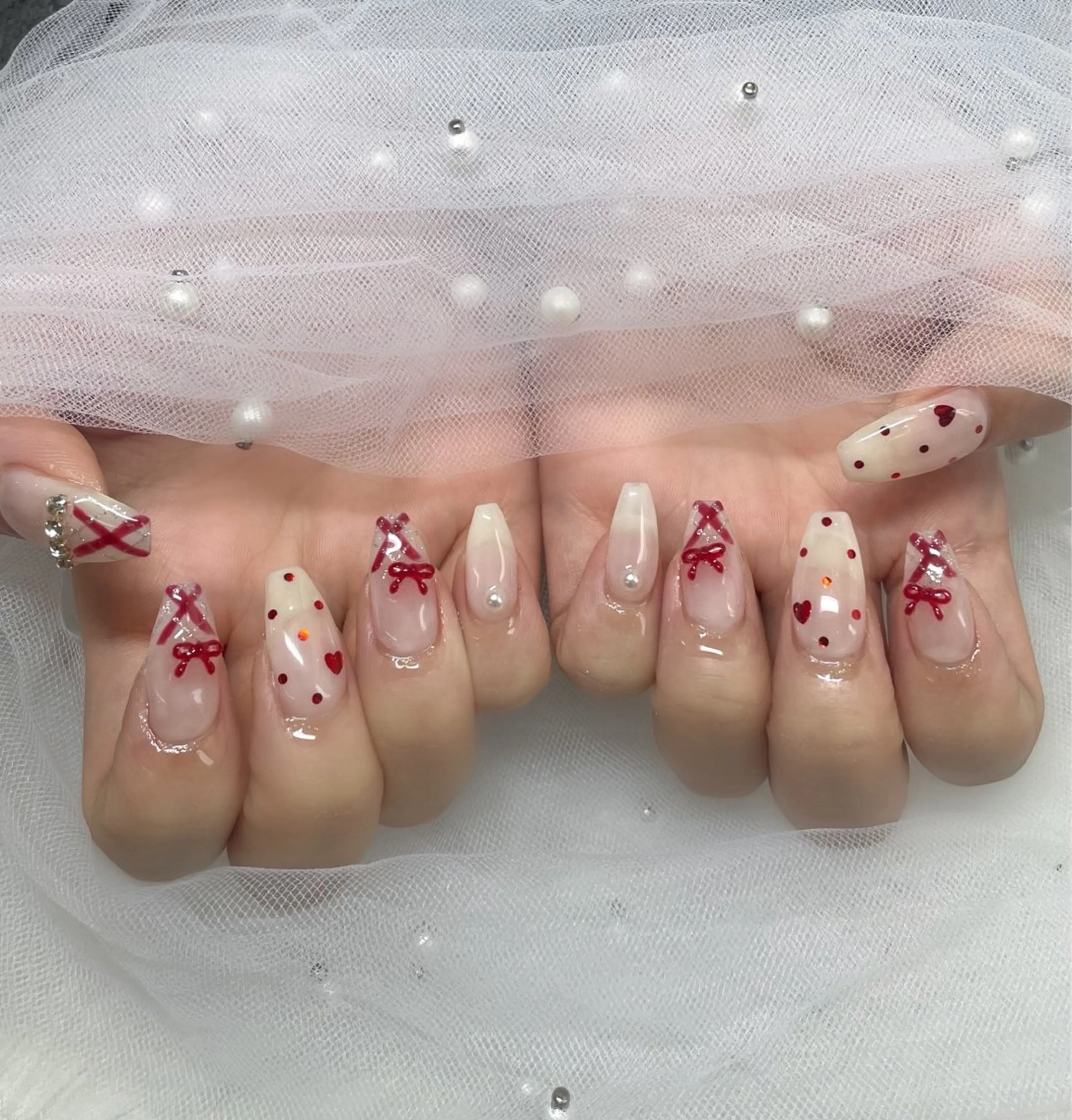 ネイル フレンチネイル ハンドネイル e-up by boss所属・e-up nail Arisaのネイルデザイン