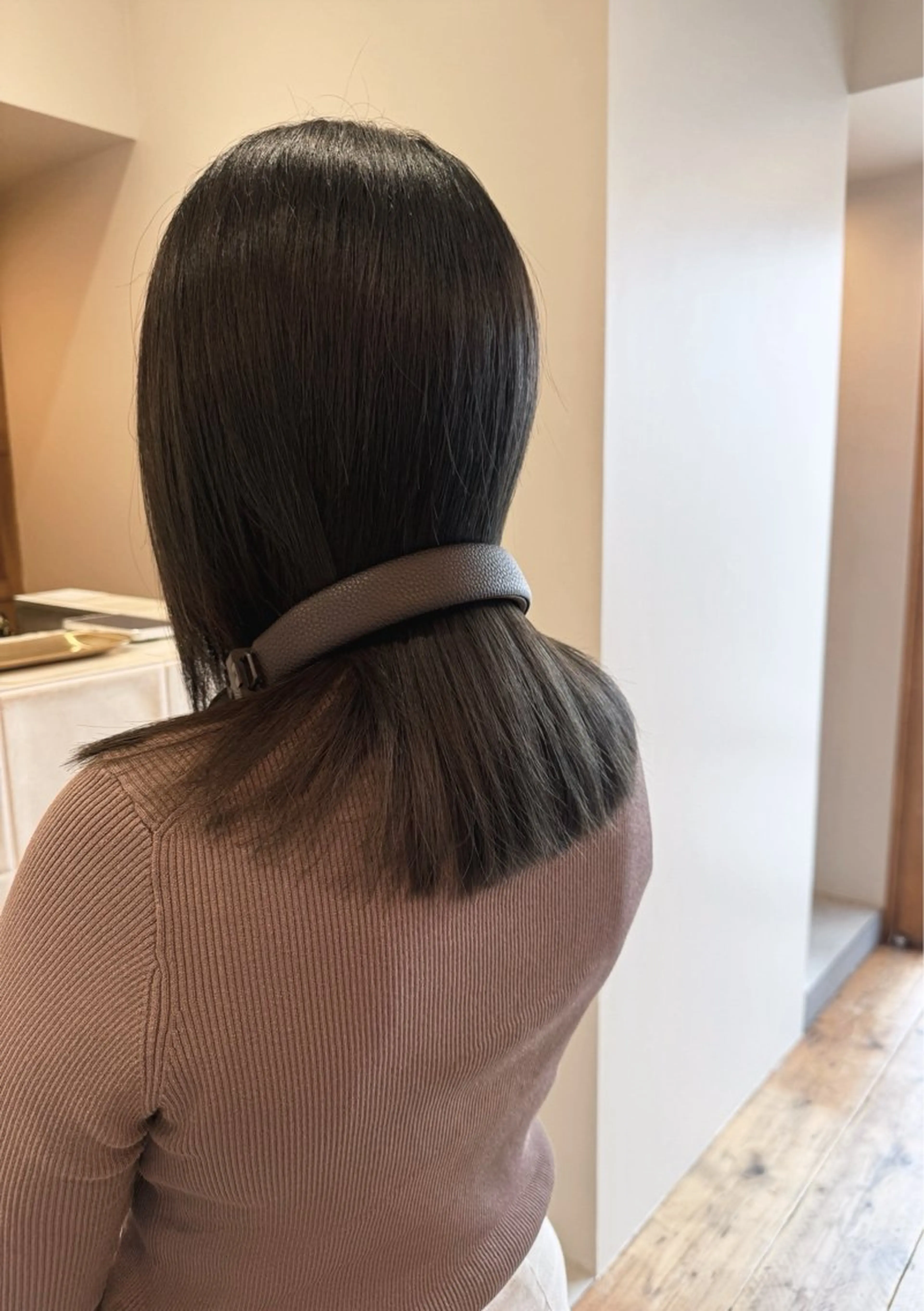 セミロング カラー カット ヘアカラー トリートメント U too e’s 鎌倉🌿堀岡千紘のヘアスタイル