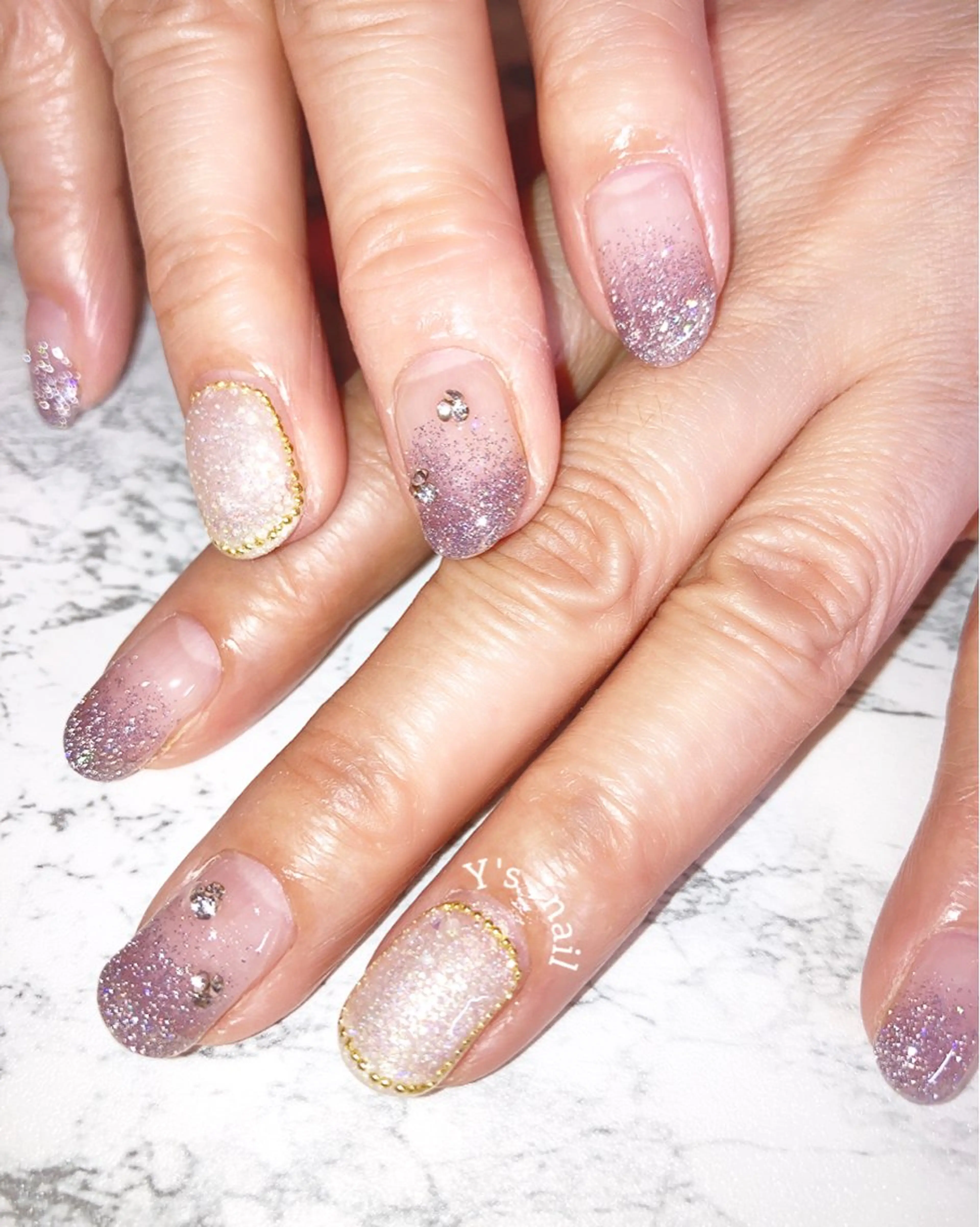 ネイル フラッシュネイル 韓国ネイル ハンドネイル 手書きが得意🖌️ Y’s  nailのネイルデザイン