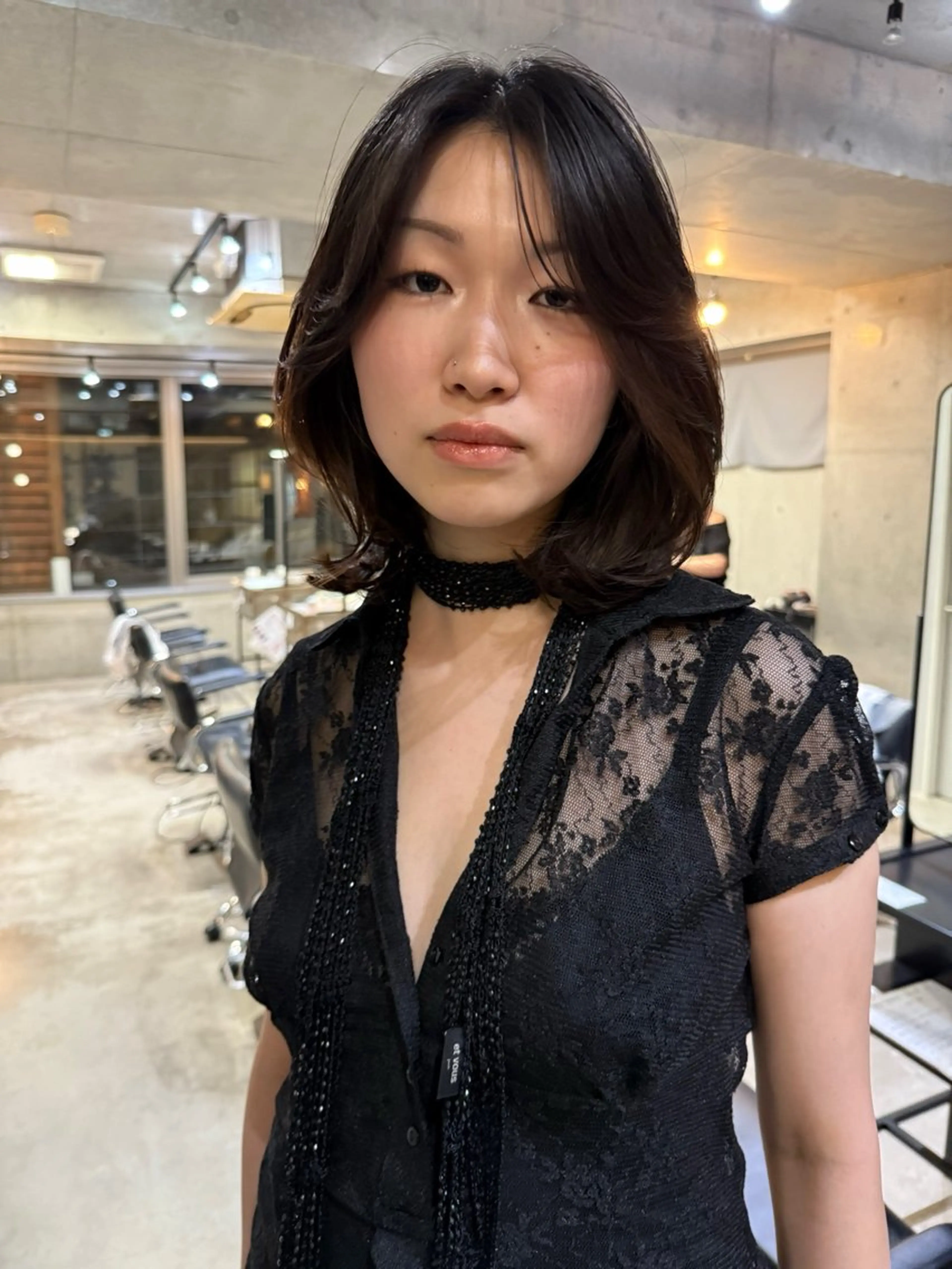 ミディアム ミディアムレイヤー レイヤーカット カット ヘアカラー レイヤーカット\ウル フ　chinatsuのヘアスタイル