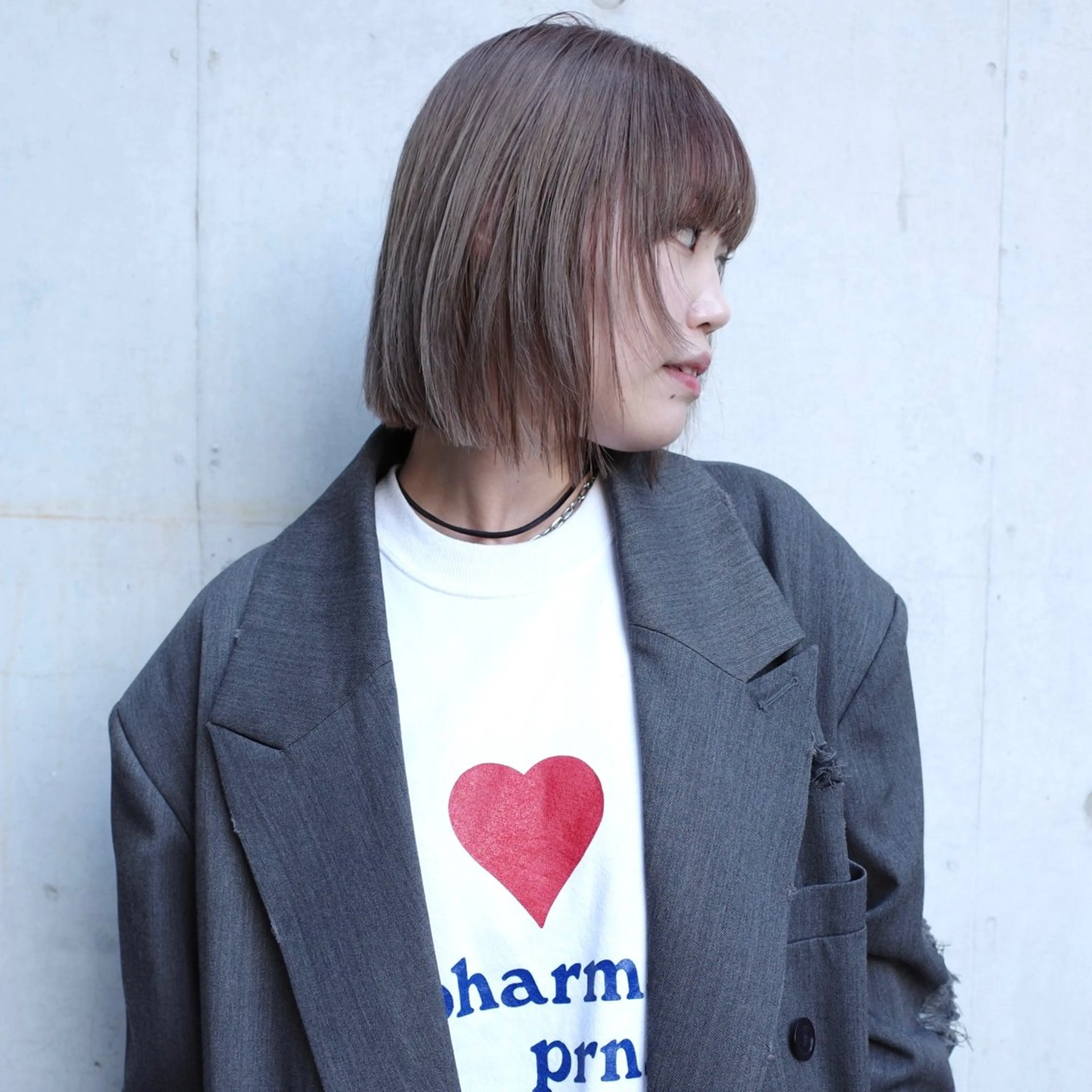 期間限定価格！[カット+ケアブリーチダブルカラー+クイックトリートメント]レイヤー ぱつっとヘア ハイトーンカラー🪞の写真