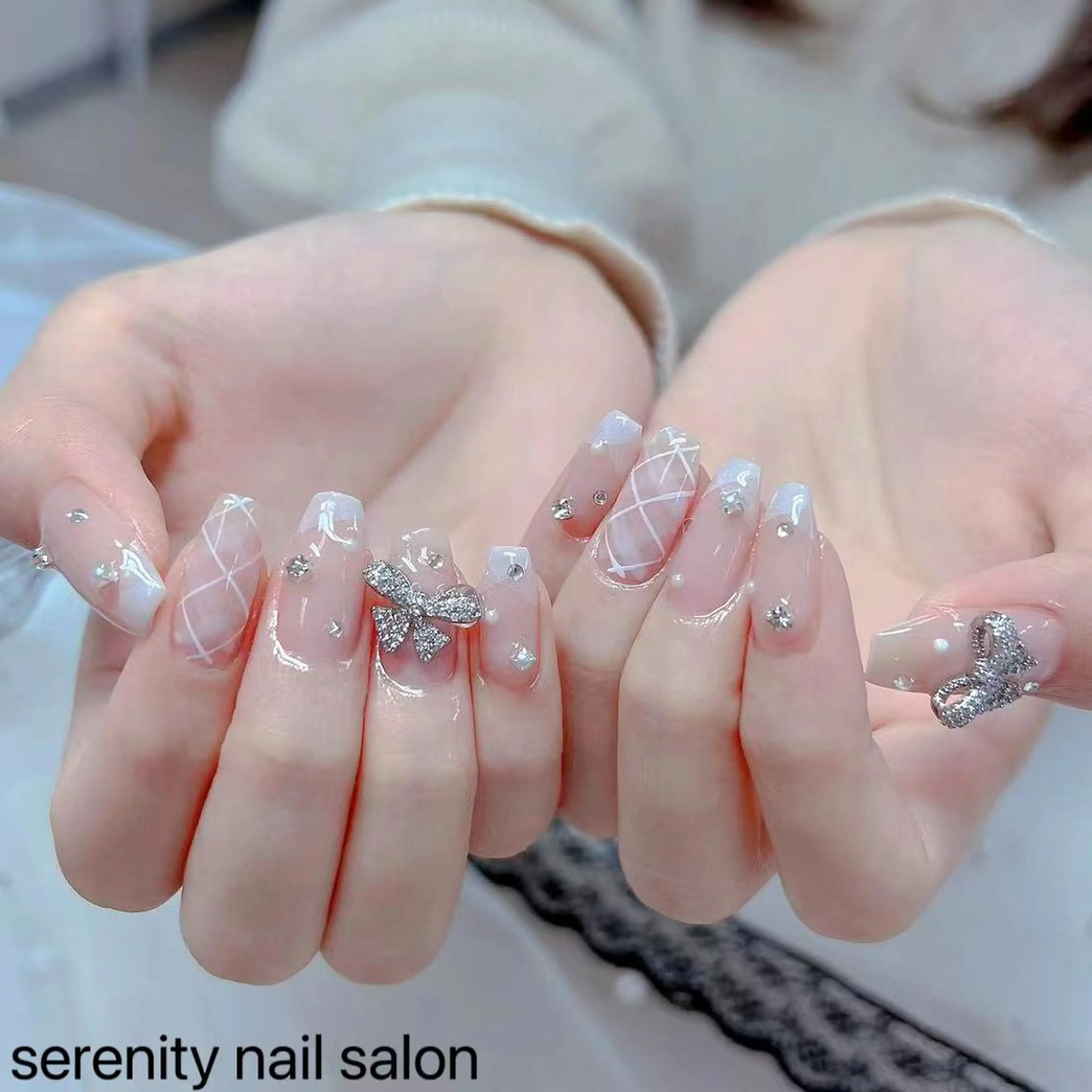 ネイル ハンドネイル ハンドケア ✨Serenity ワンホンネイルのネイルデザイン