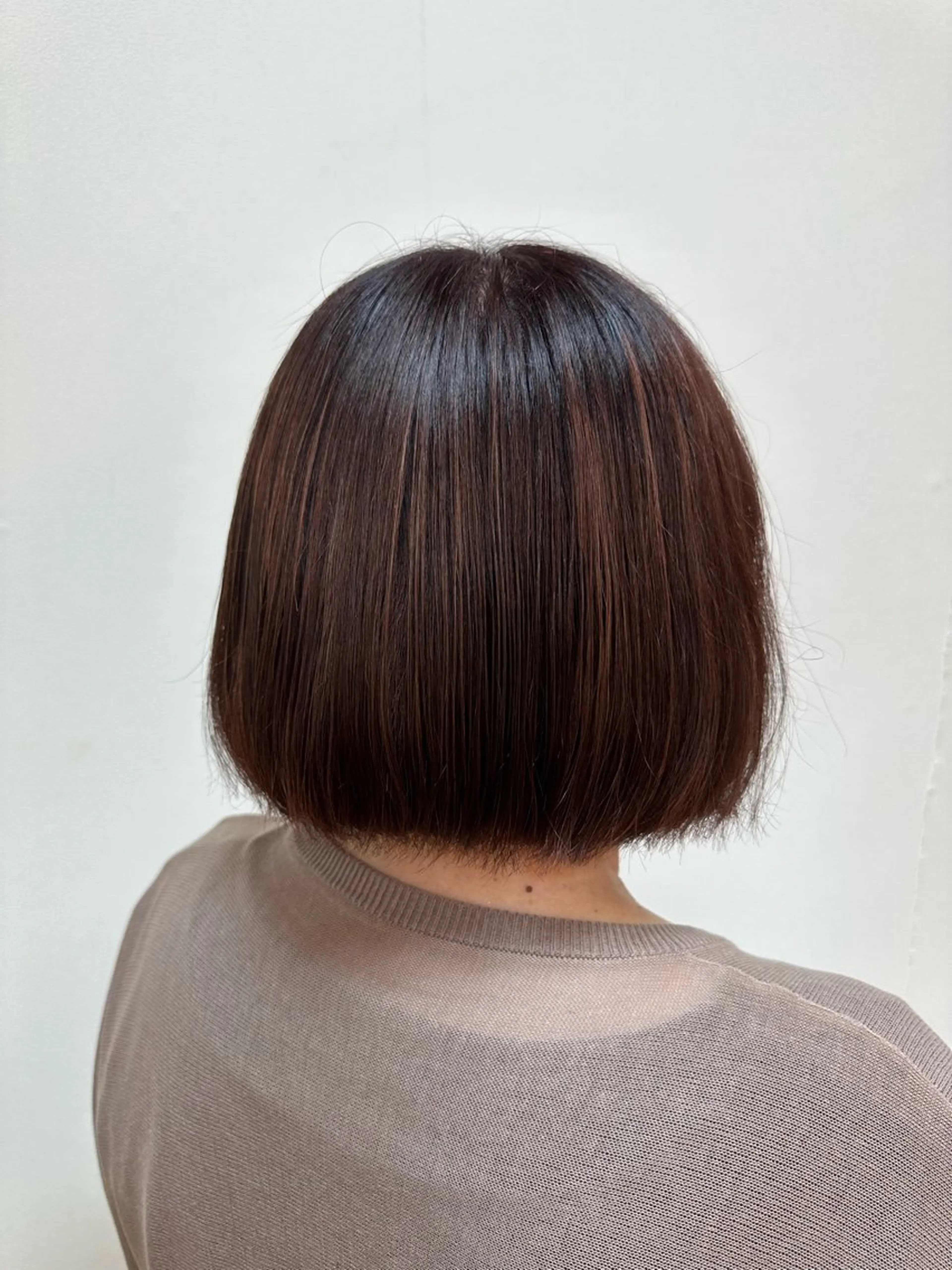 ショート カラー ヘアカラー 林 萌恵のヘアスタイル