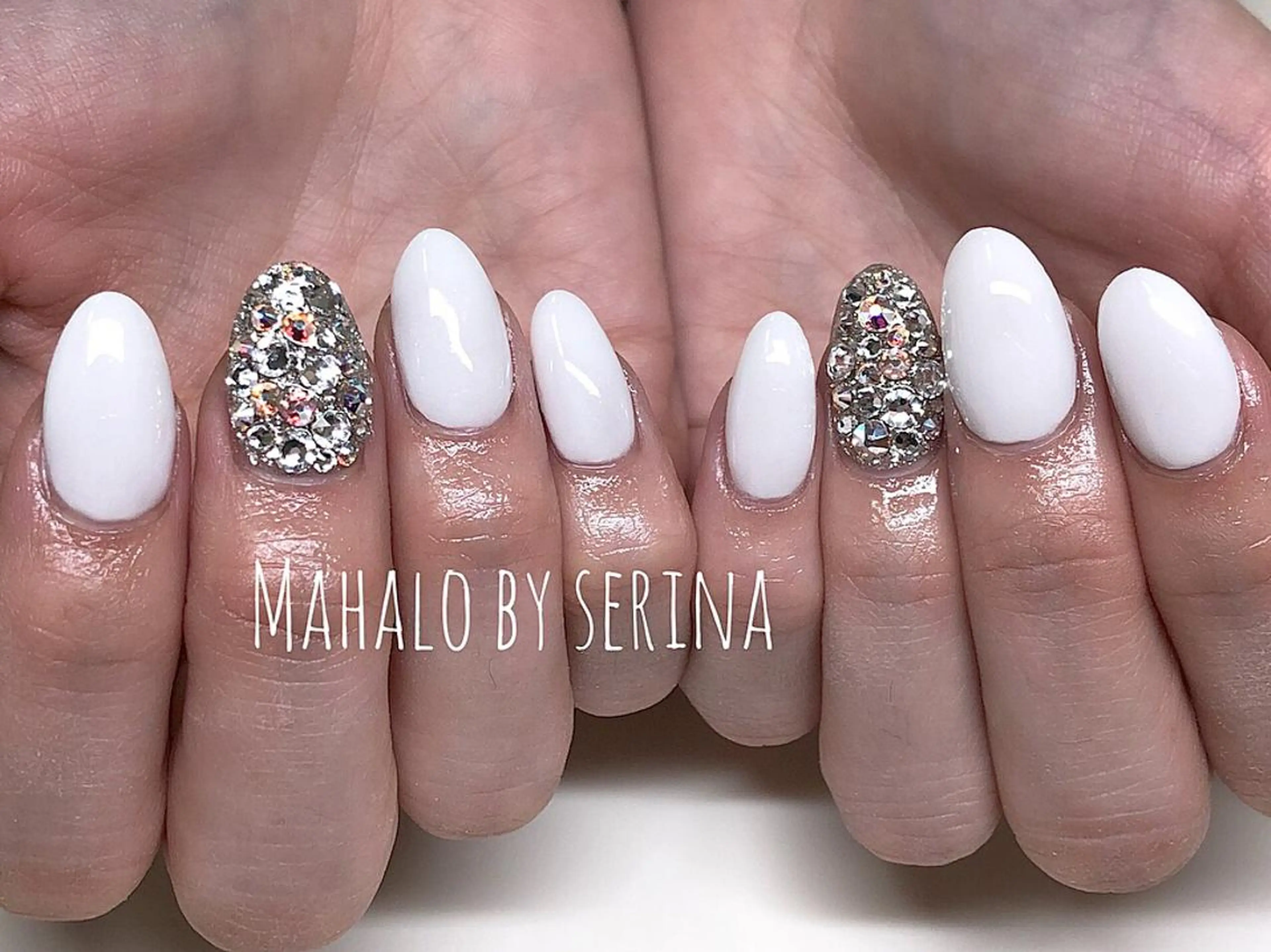 ミディアム カラー ネイル SUNNY BAE. SERINAのネイルデザイン