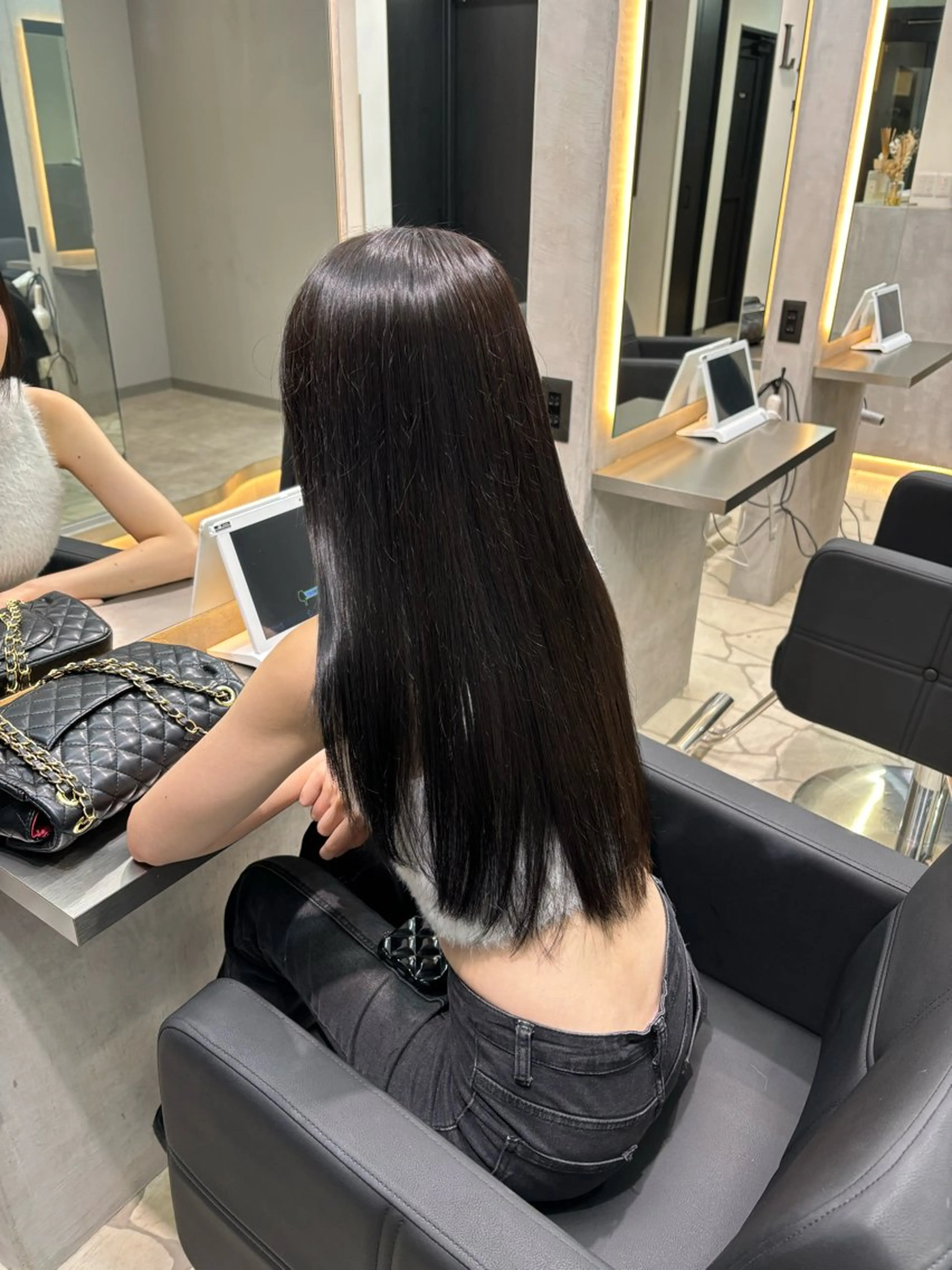 ロング ヘアカラー lapis マリナのヘアスタイル