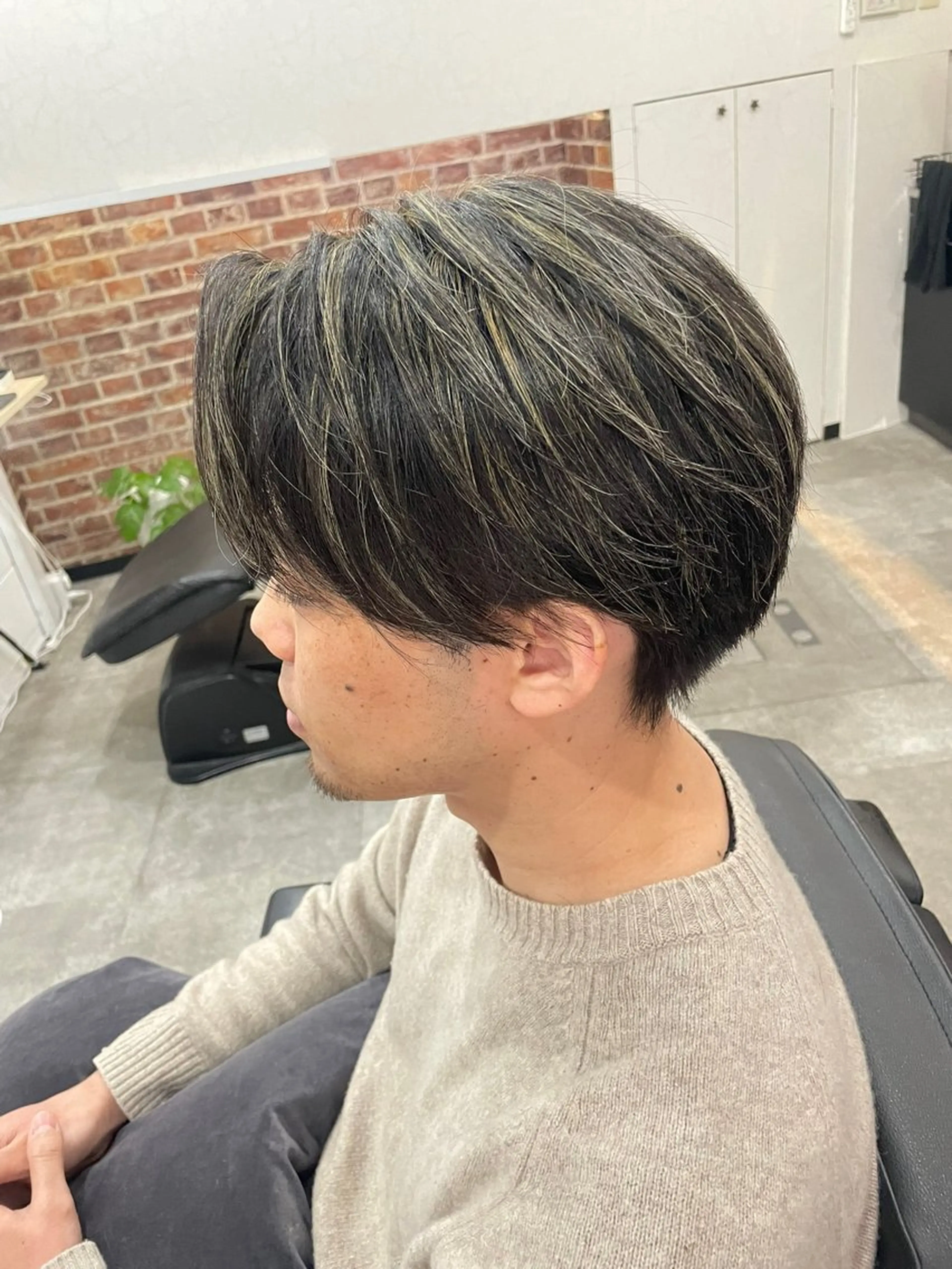 ショート カラー メンズ メンズハイライト メンズメッシュ ハイライトカラー メッシュ ハイライト TETISS所属・💈メンズハイライト 南谷💈のヘアスタイル