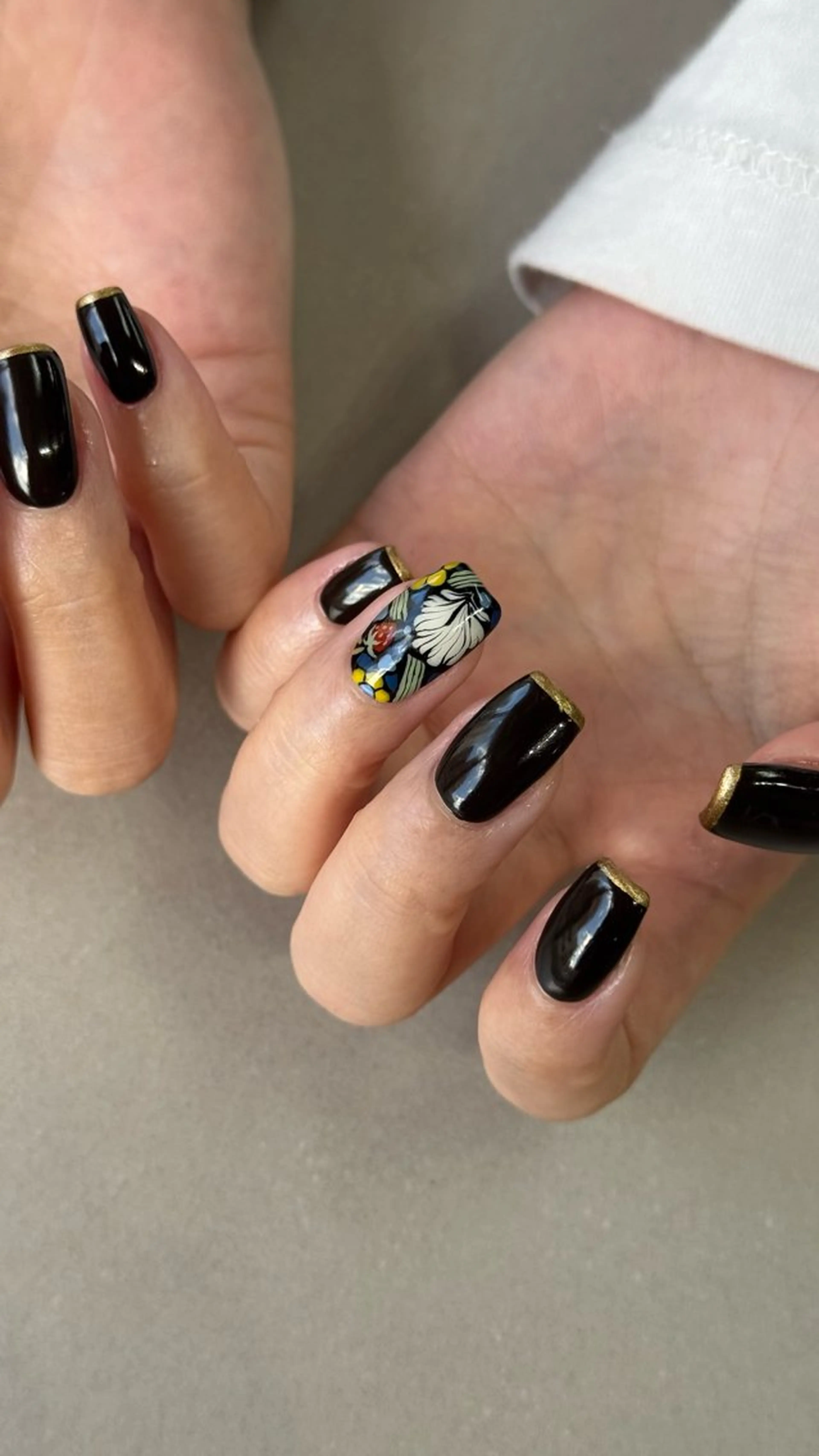 ネイル ハンドネイル Momoka ネイリスト福岡/薬院のネイルデザイン