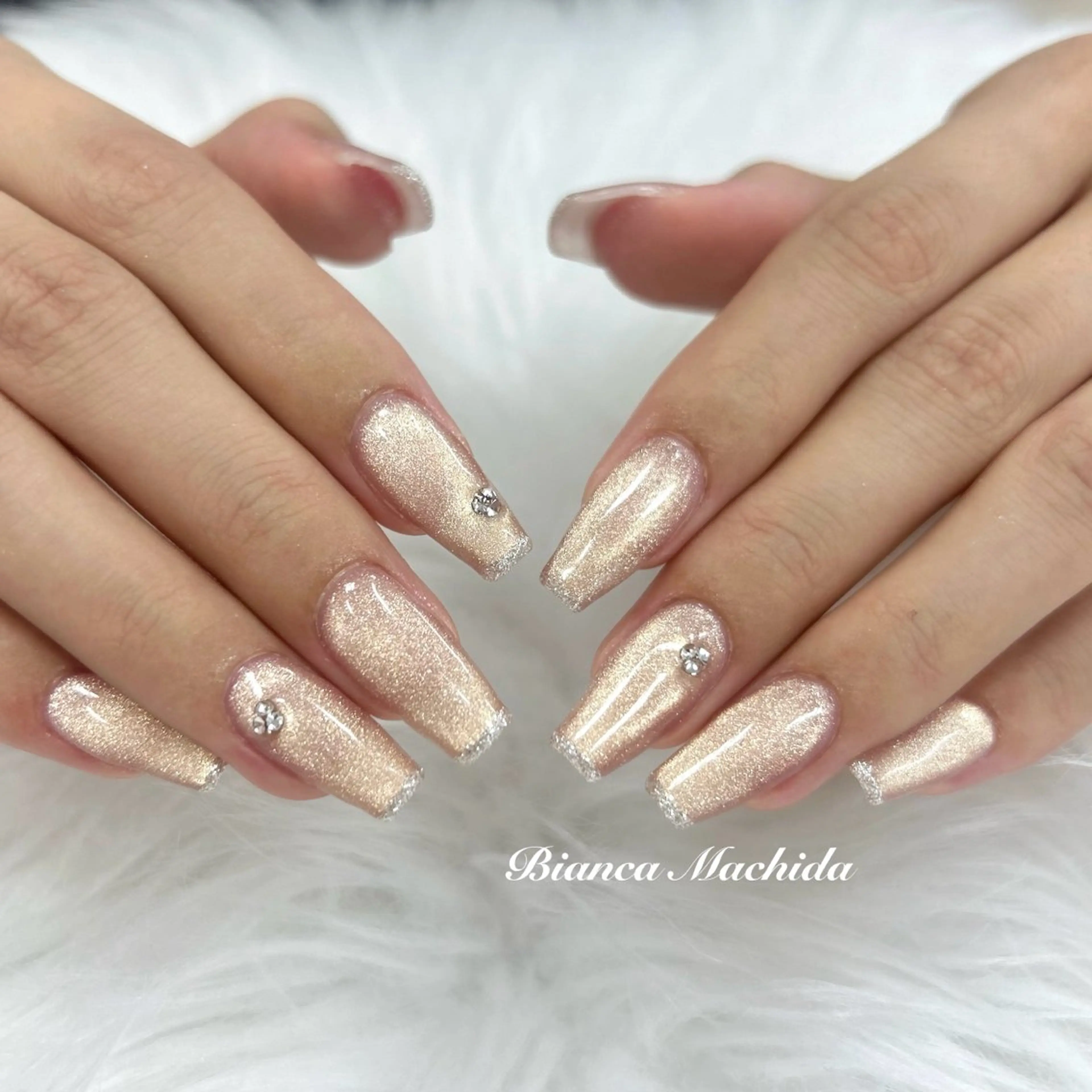ネイル ラメ(グリッター) ストーンネイル ハンドネイル ハンドケア Bianca 🪽 Nakajimaのネイルデザイン