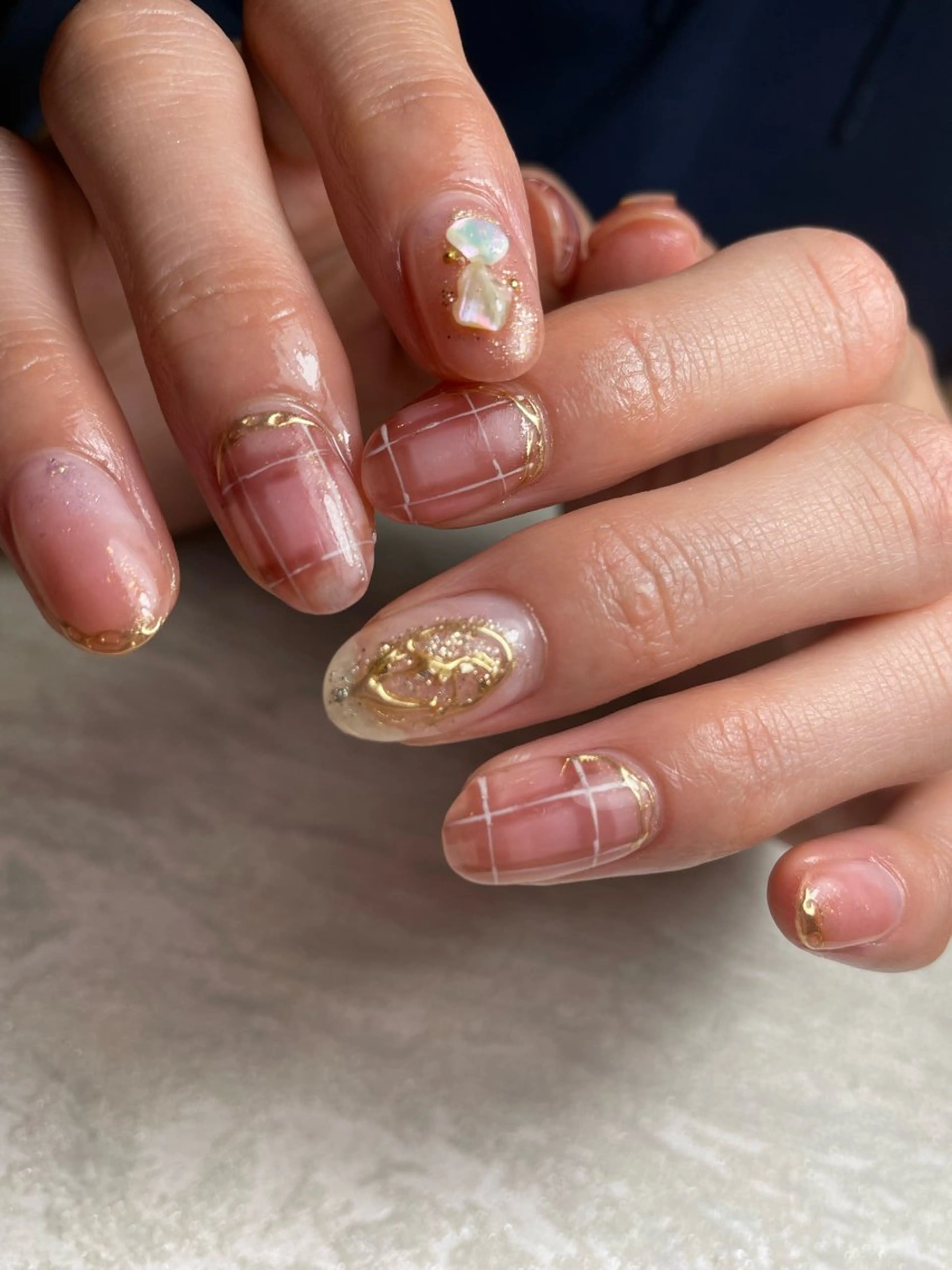 ネイル G's  nail所属・横浜本郷台駅 《G's nail》のネイルデザイン