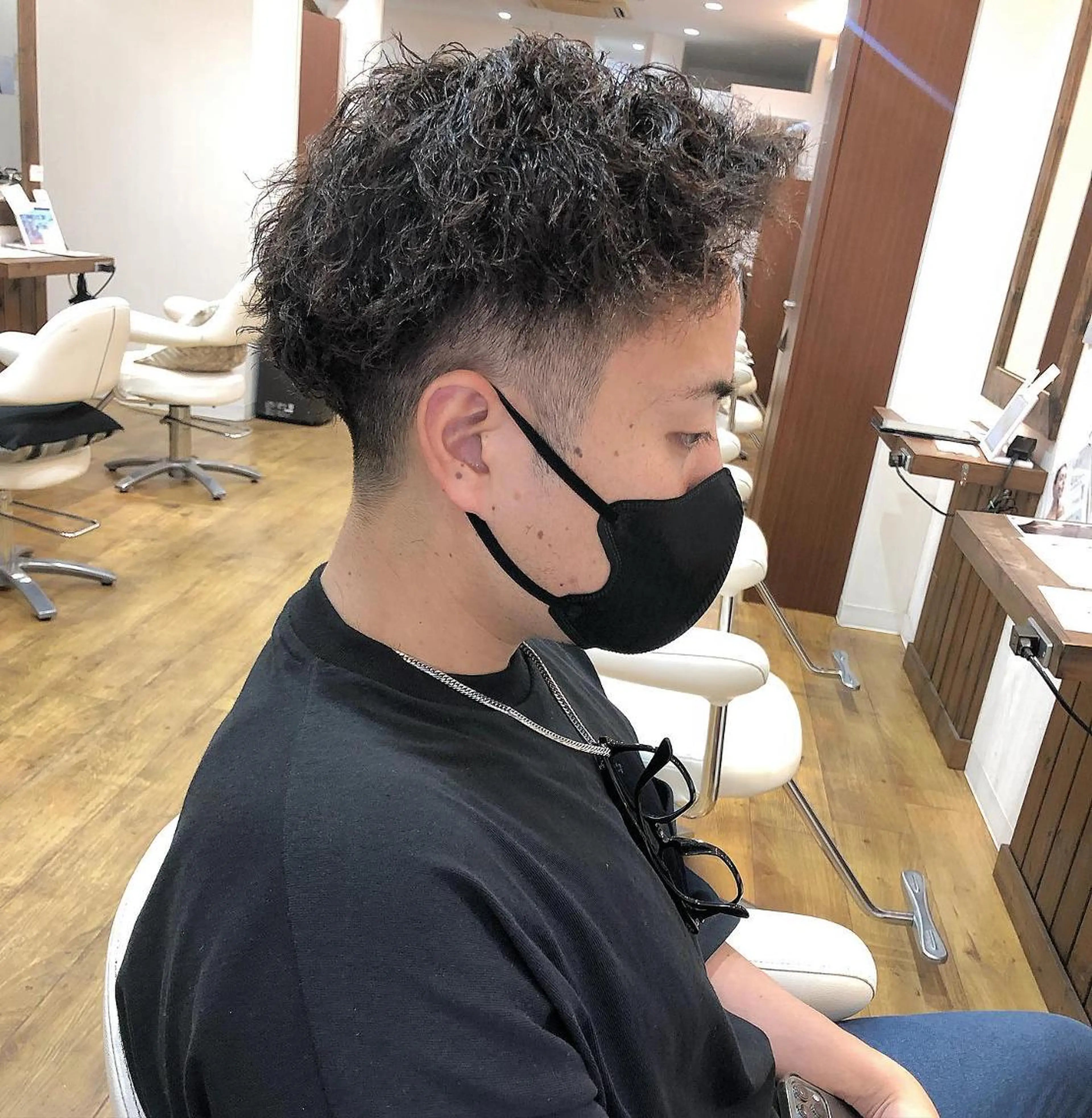 カラー アディクシーカラー アッシュ ブリーチ ダブルカラー グラデーションカラー 🌈ハイトーン/ ワタル🌈のヘアスタイル