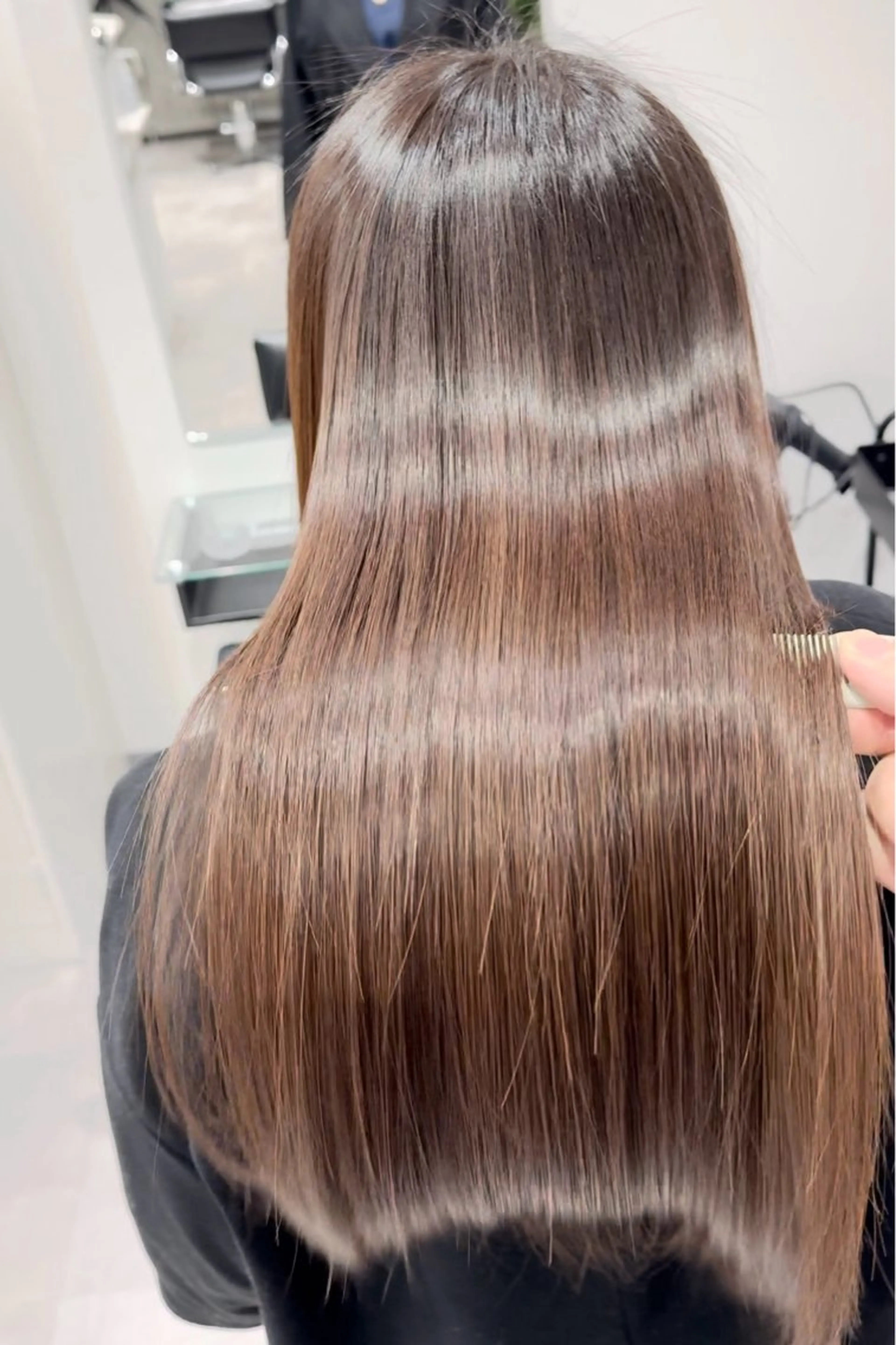 ロング トリートメント KenIchi施術者 1%未満ドライカットのヘアスタイル