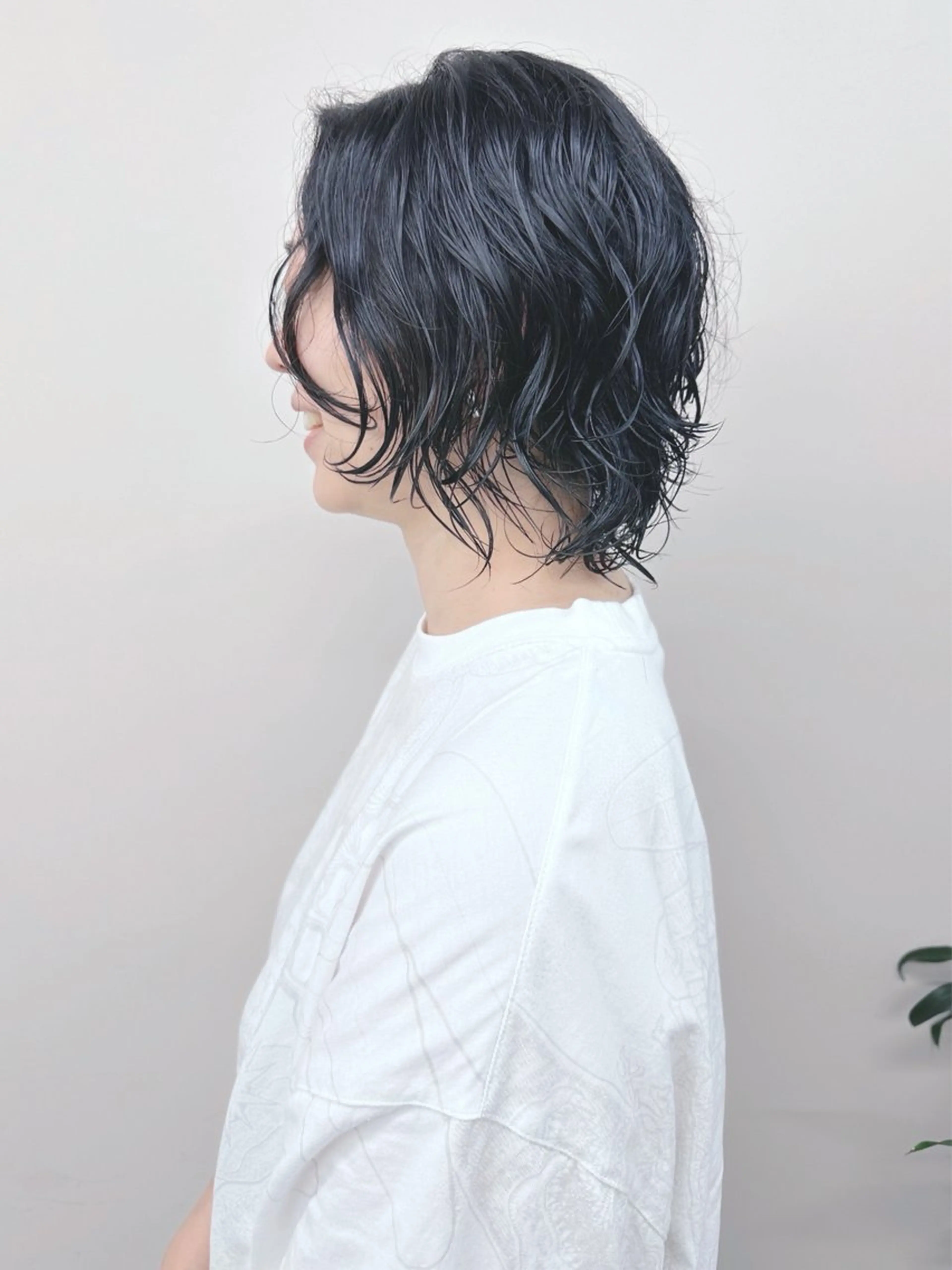 ミディアム パーマ カット パーマ とうい/パーマボブ/ くせ毛/丸みボブのヘアスタイル